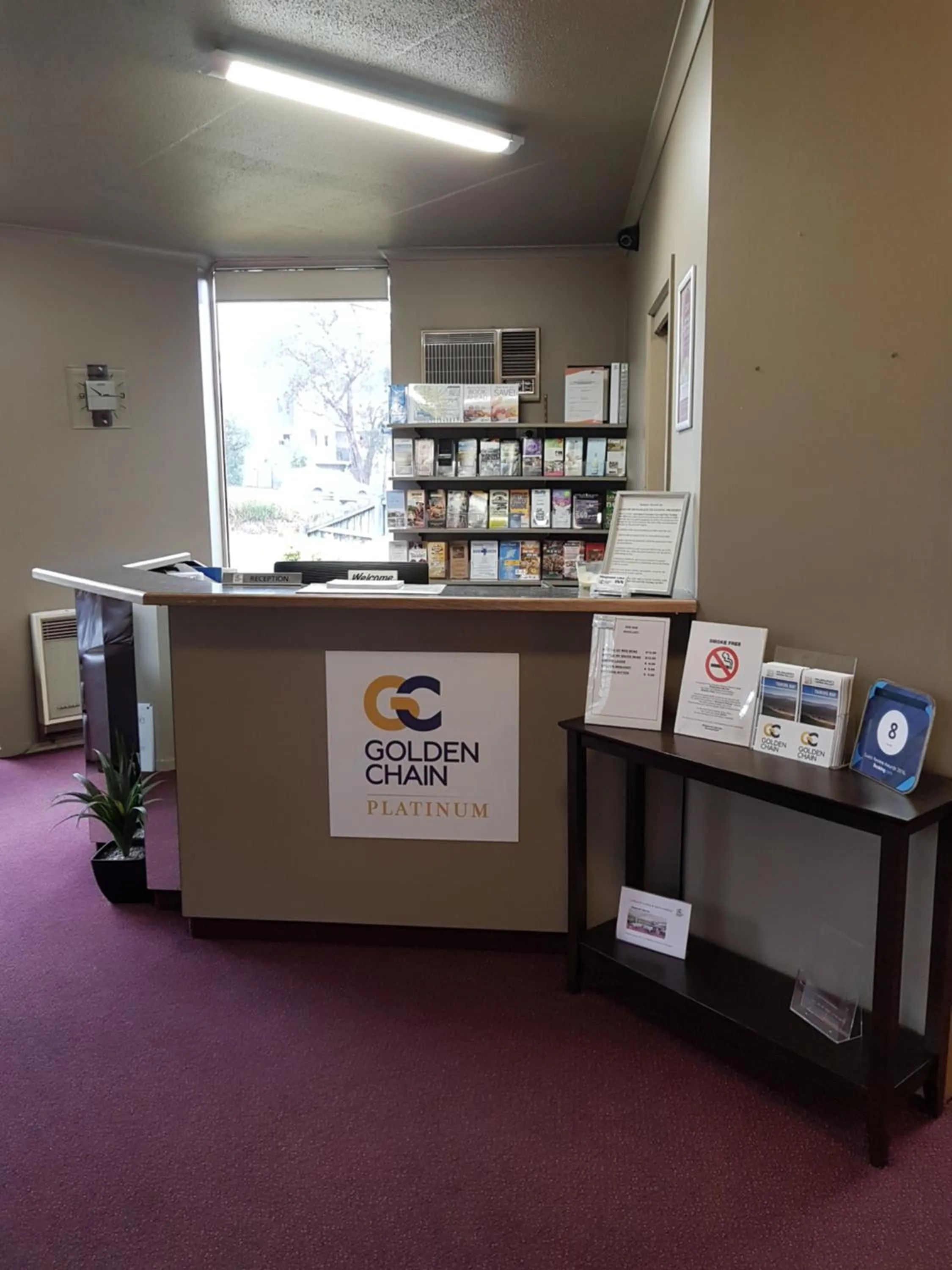 Lobby or reception in Ringwood Lake Inn