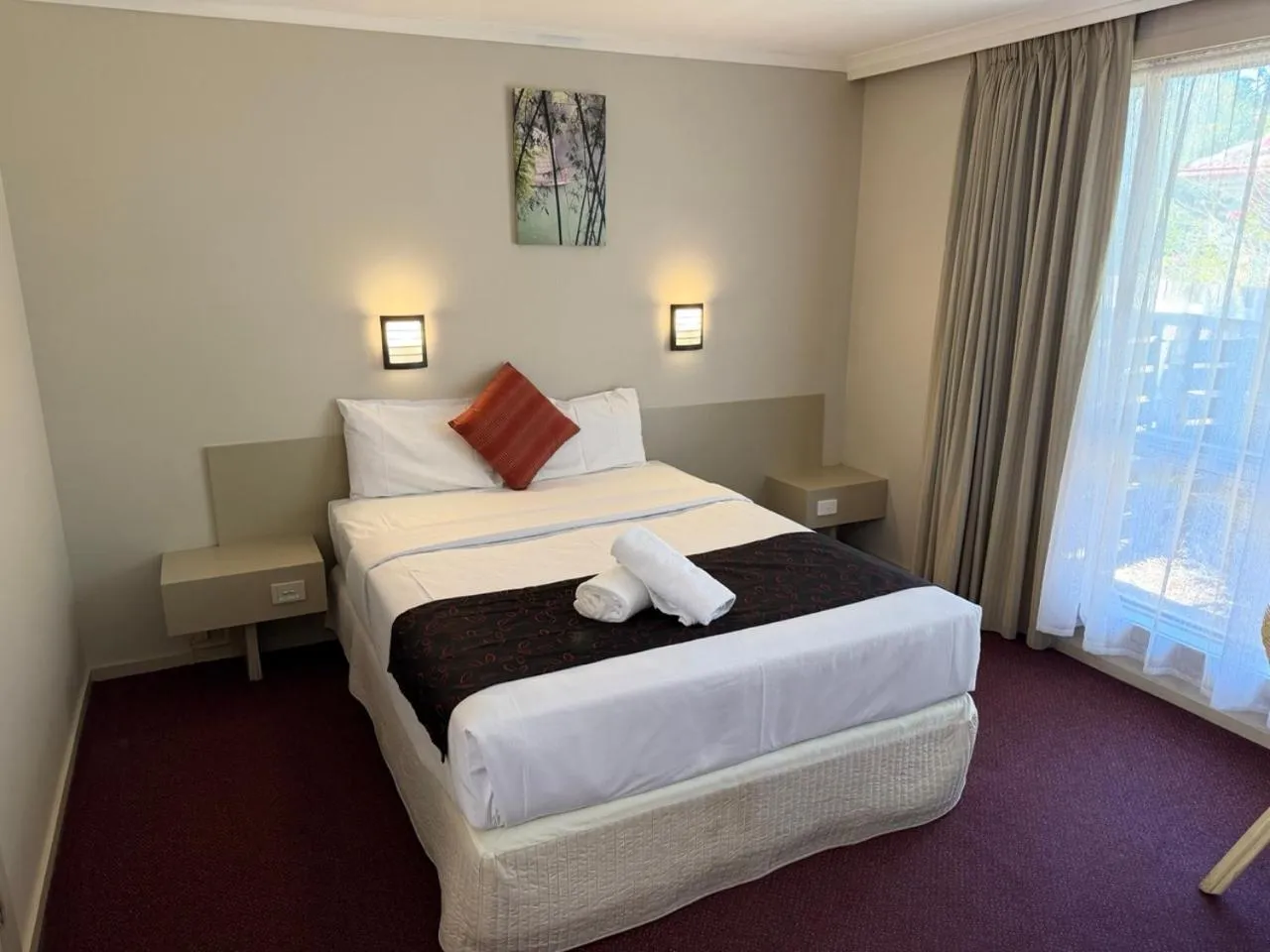 Bed in Ringwood Lake Inn