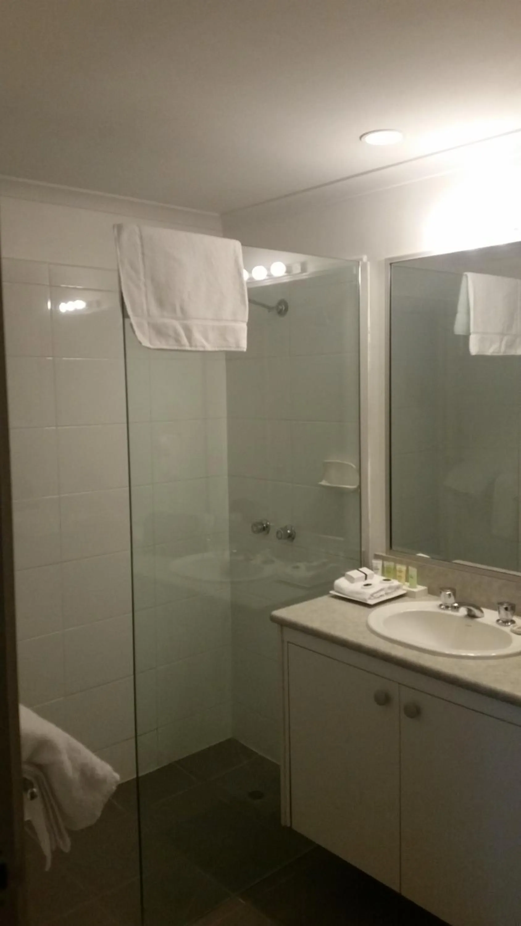 Bathroom in Ringwood Lake Inn