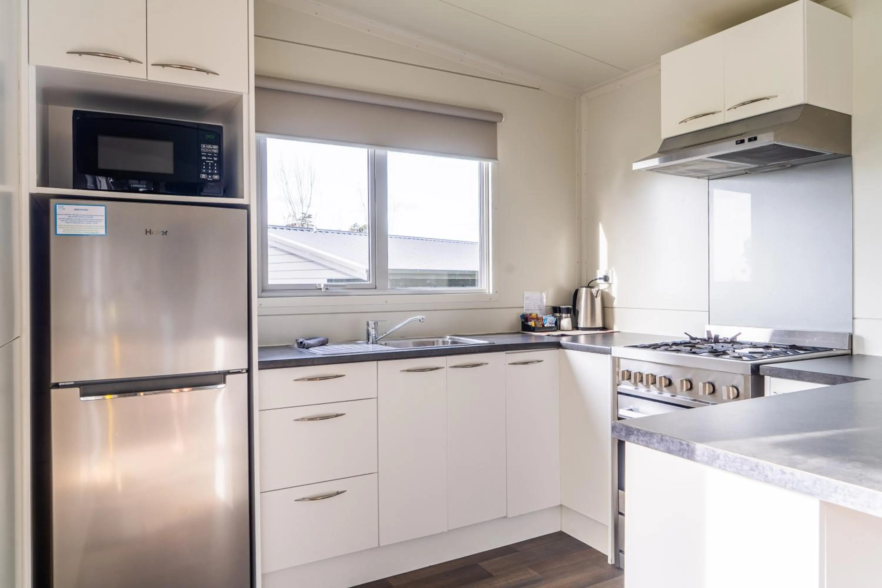kitchen in Ahipara TOP 10 Holiday Park
