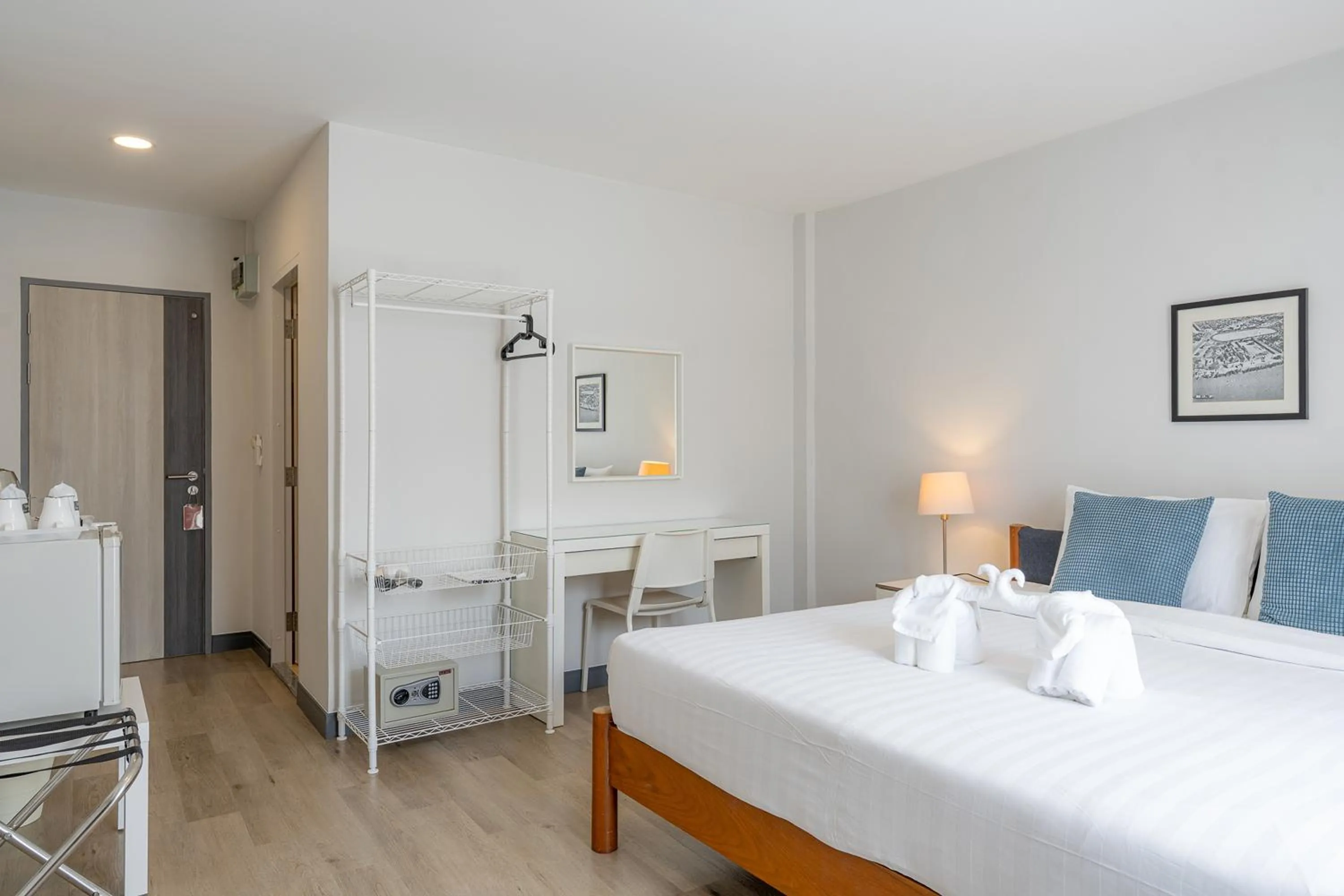 Bedroom, Bed in Ratchadamnoen Residence