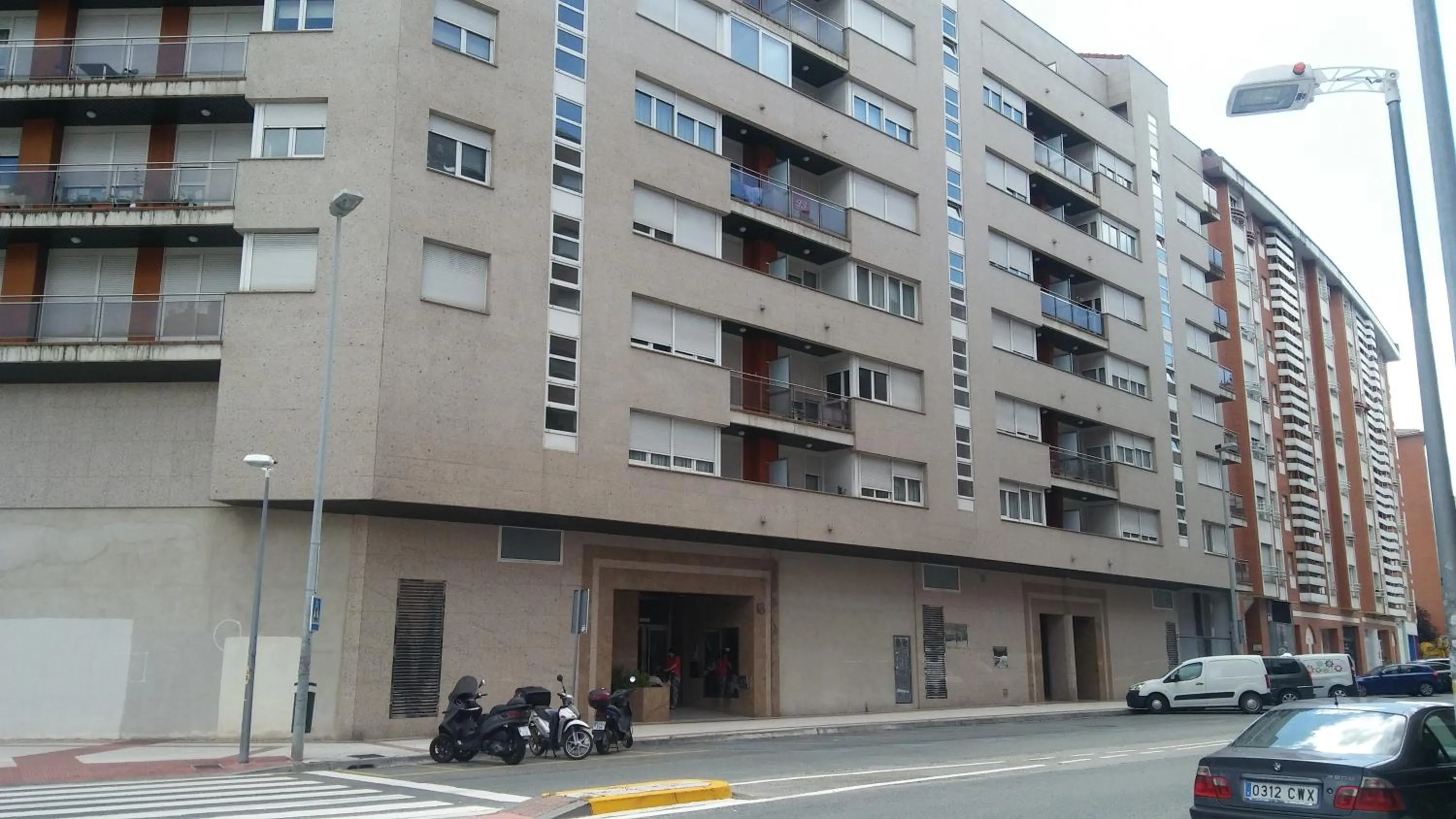 Property building in Alojamientos Mendebaldea