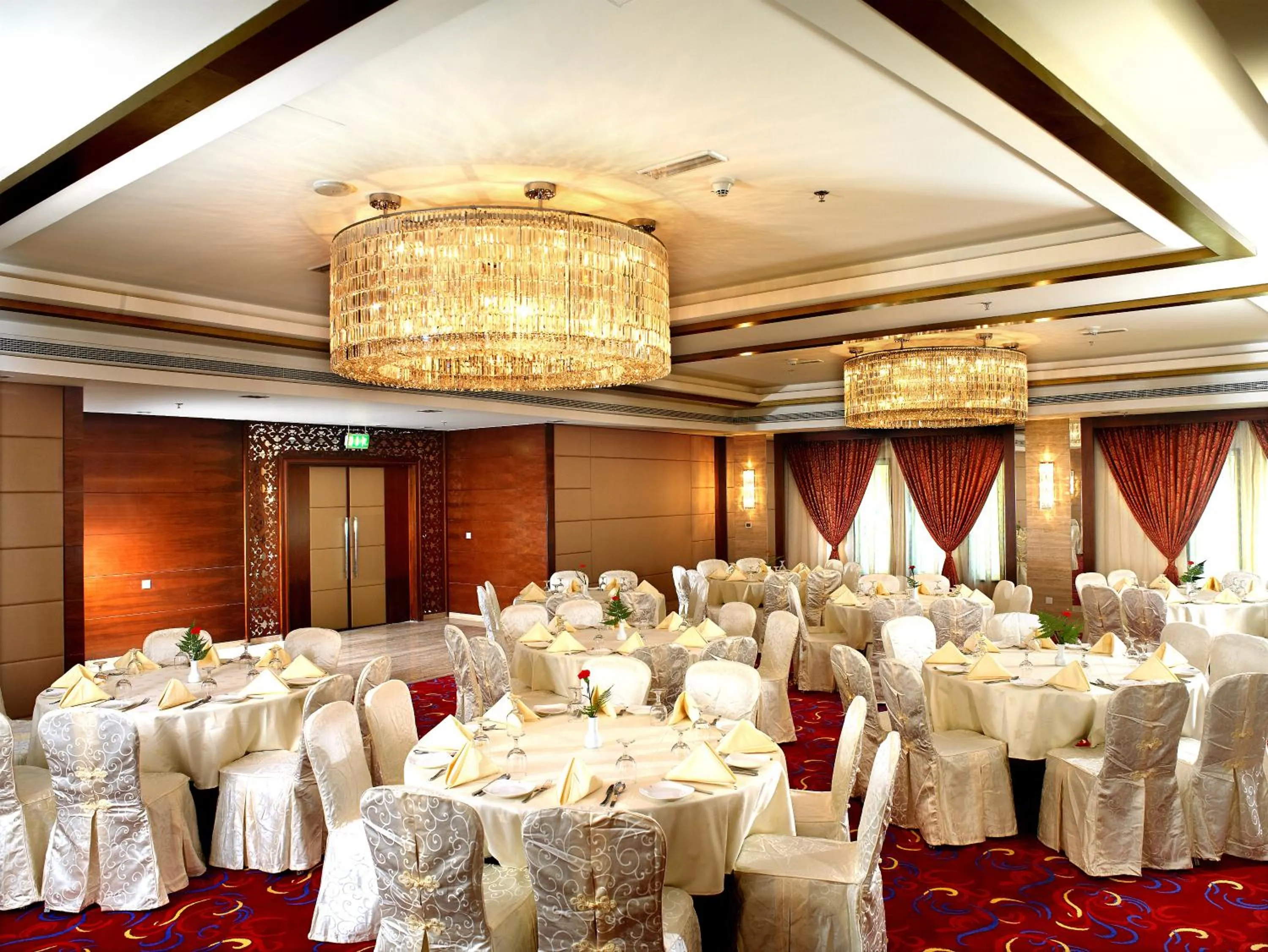 Banquet/Function facilities in Landmark Grand Hotel