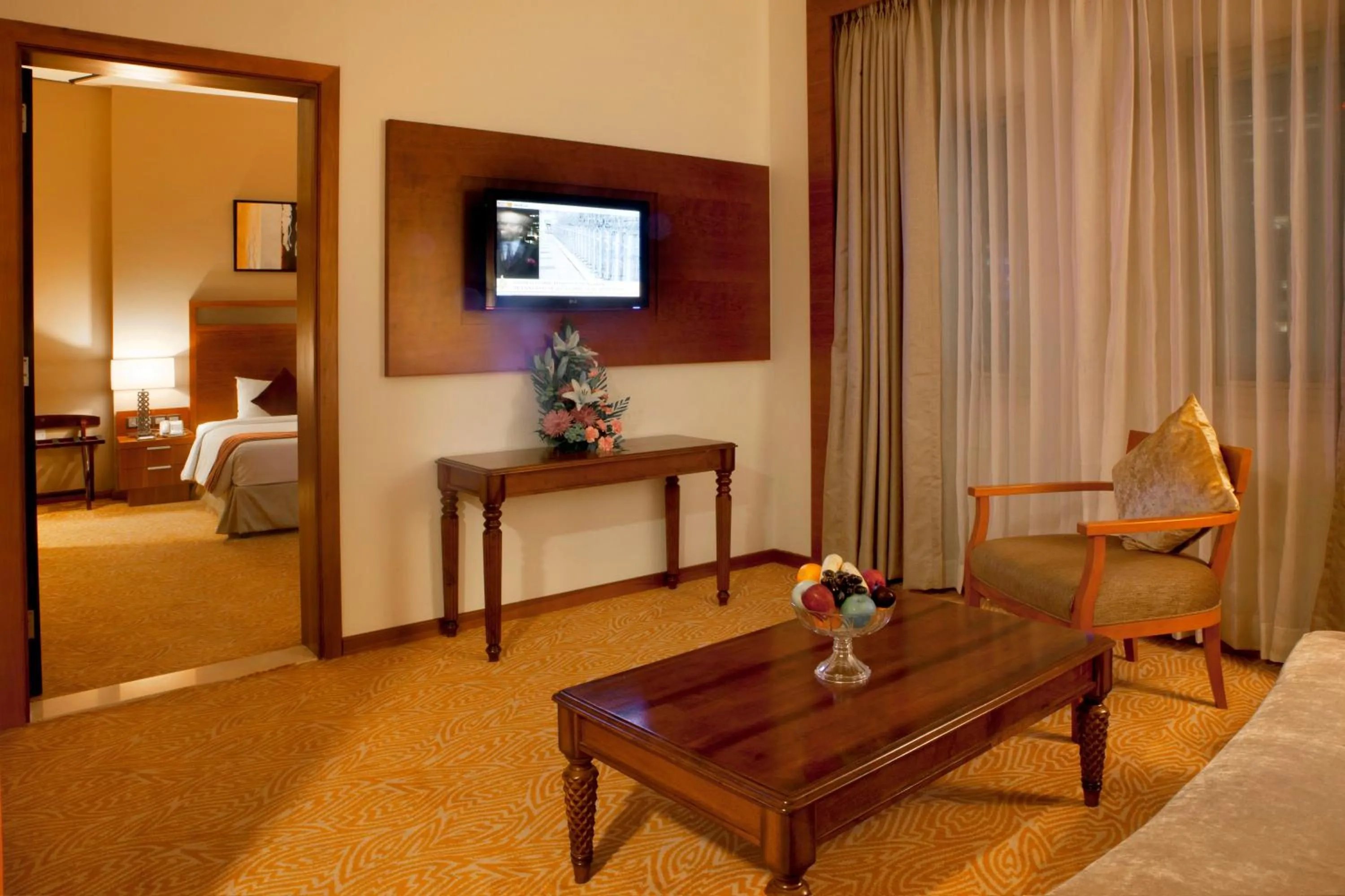 Photo of the whole room, Bed in Landmark Grand Hotel