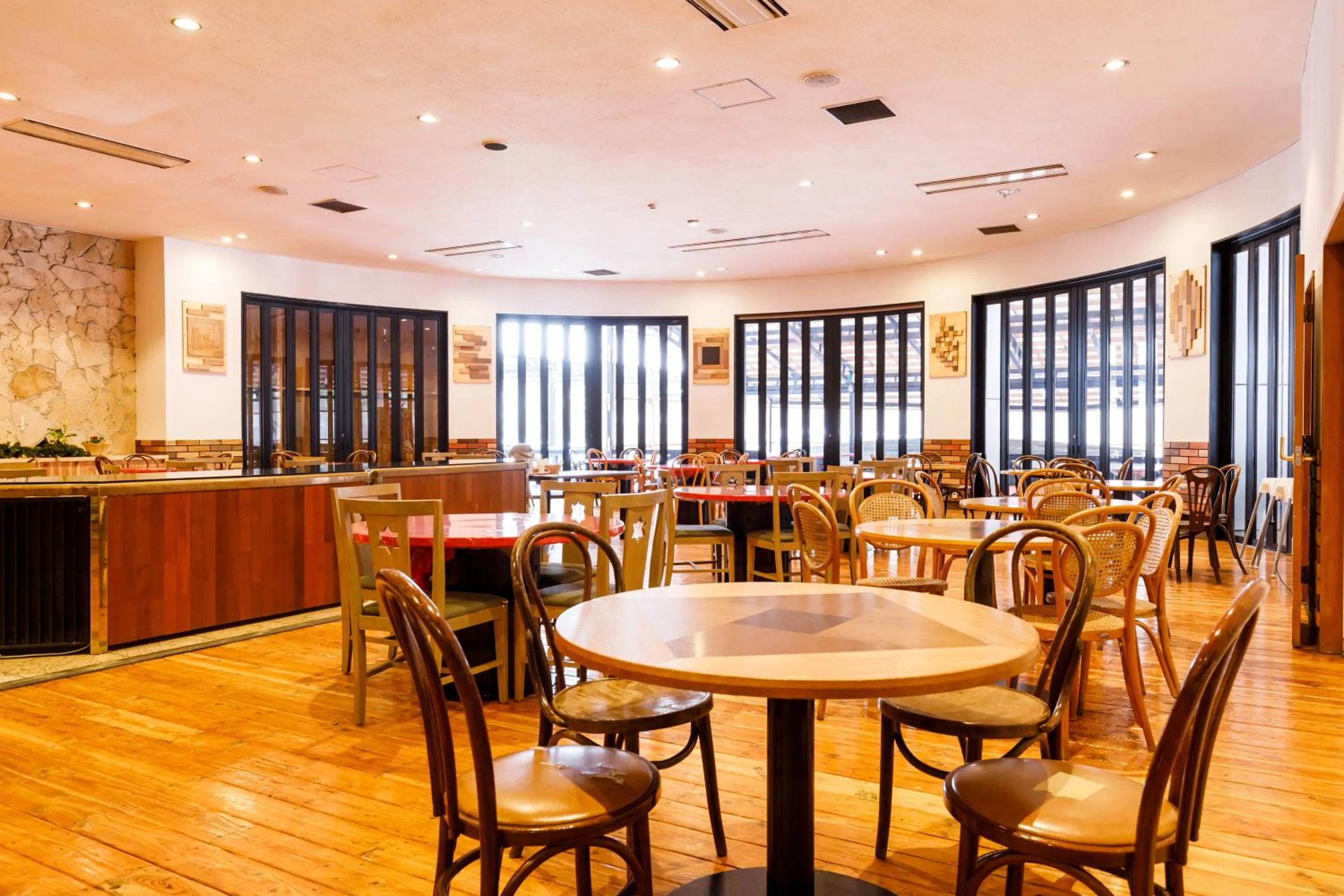 Restaurant/places to eat in ホテルけやきの樹