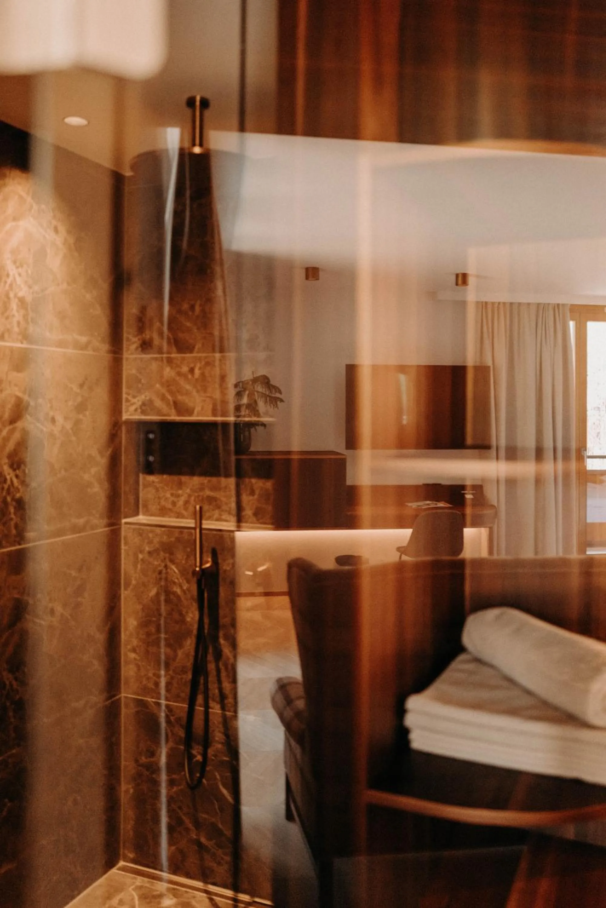 Bathroom, Bed in Hotel Nesslerhof