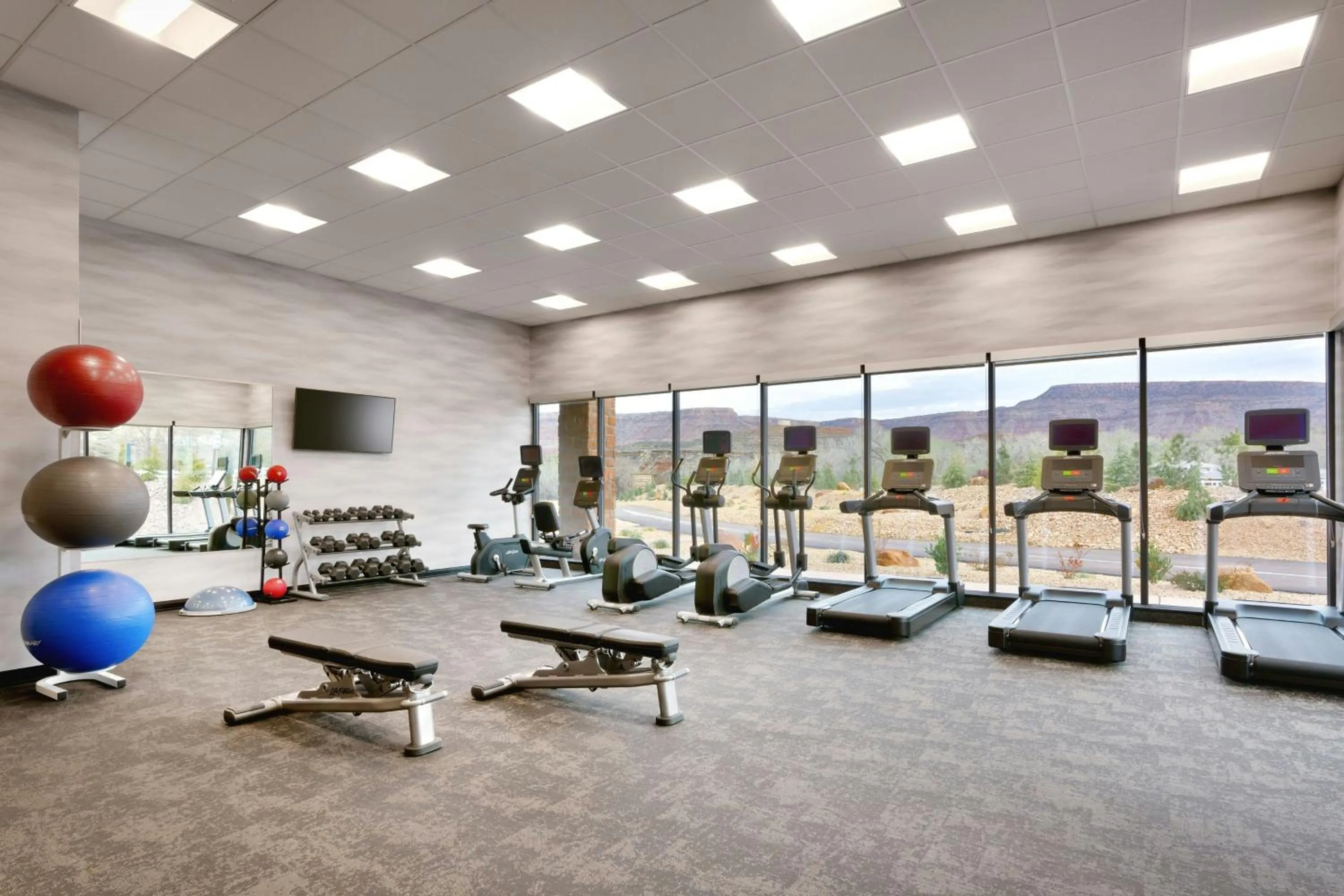 Fitness centre/facilities in Fairfield Inn & Suites by Marriott Virgin Zion National Park