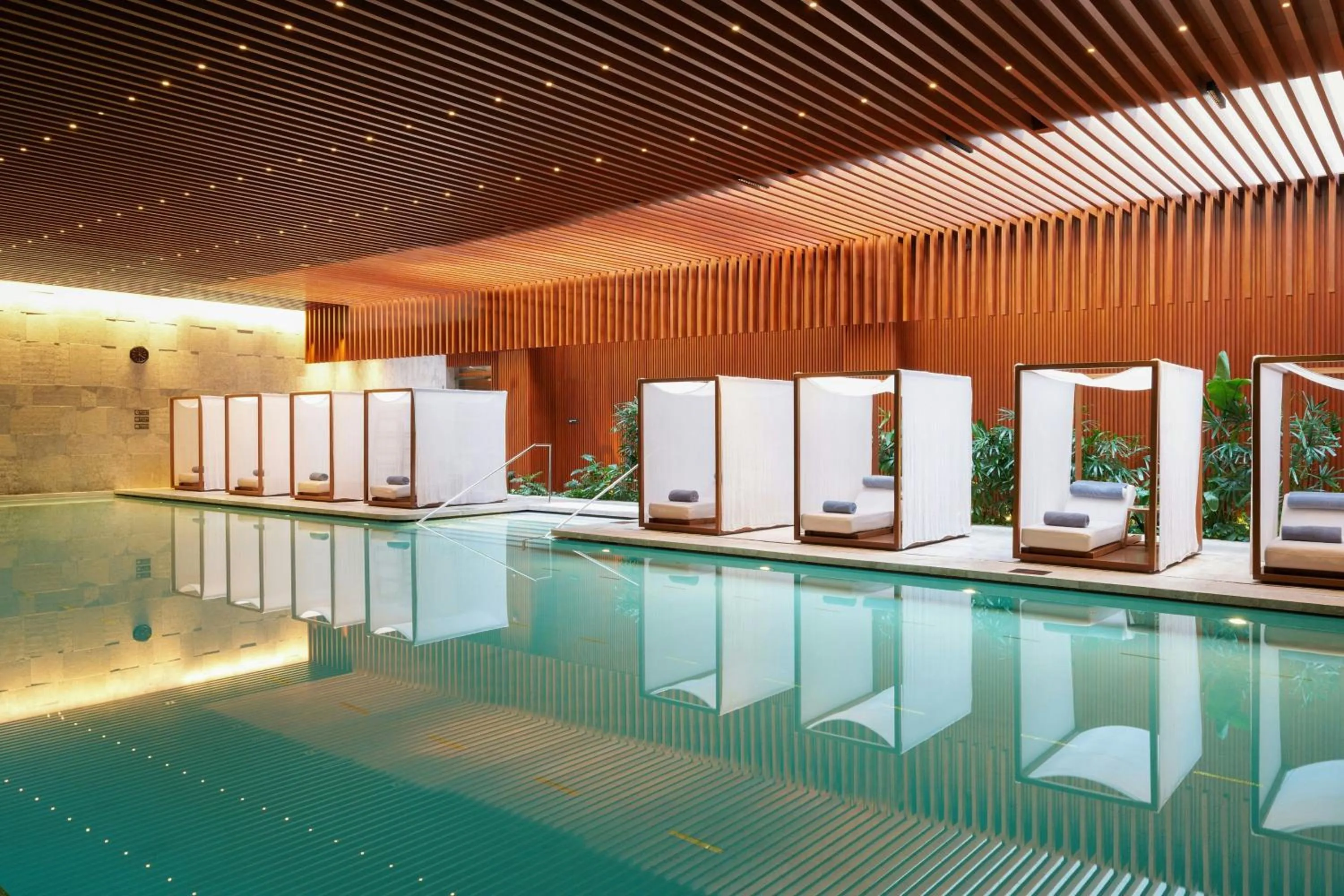 Swimming pool in Bulgari Hotel Shanghai