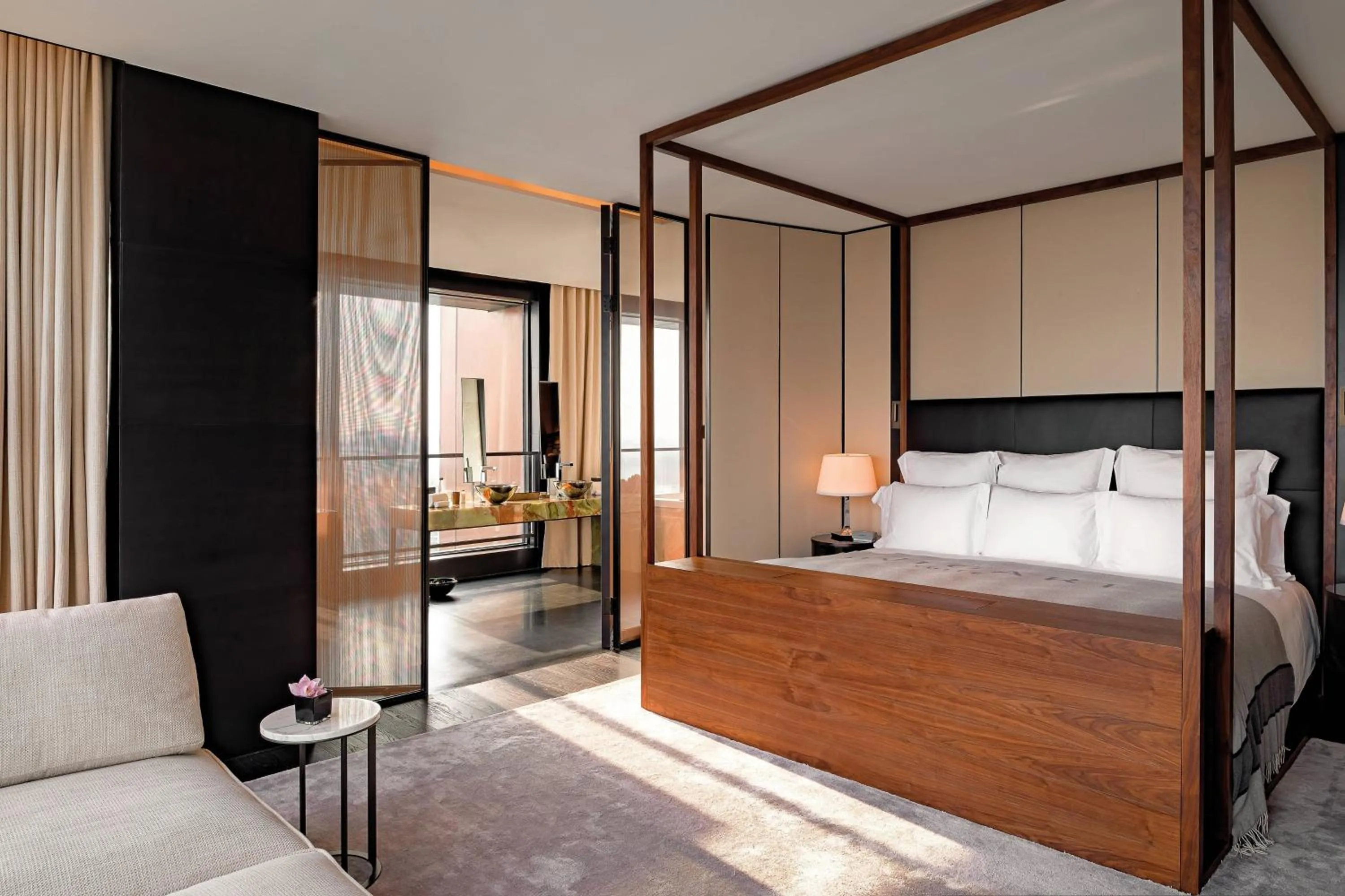 Bedroom, Bed in Bulgari Hotel Shanghai