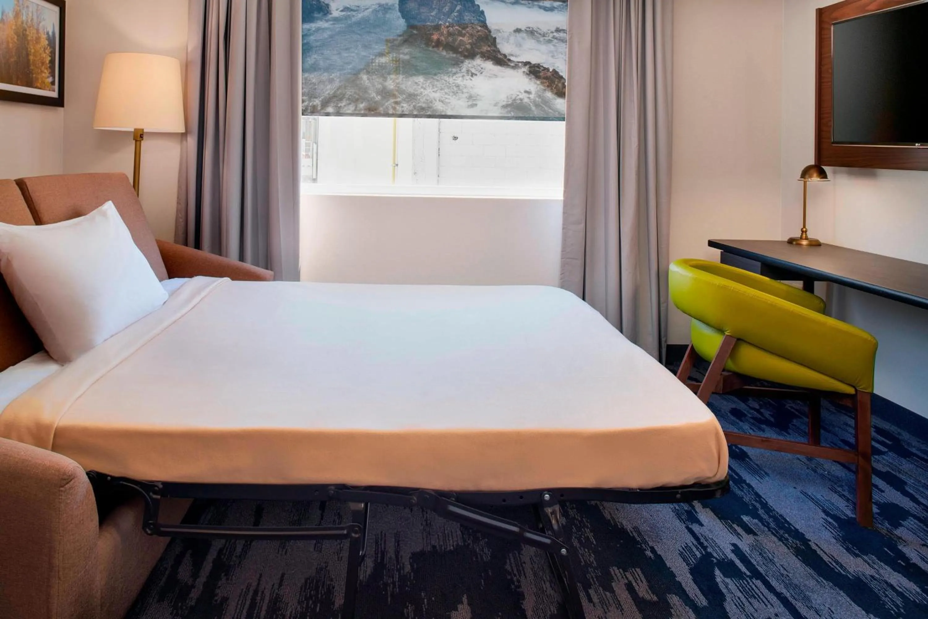 Photo of the whole room, Bed in Fairfield Inn & Suites by Marriott Tijuana