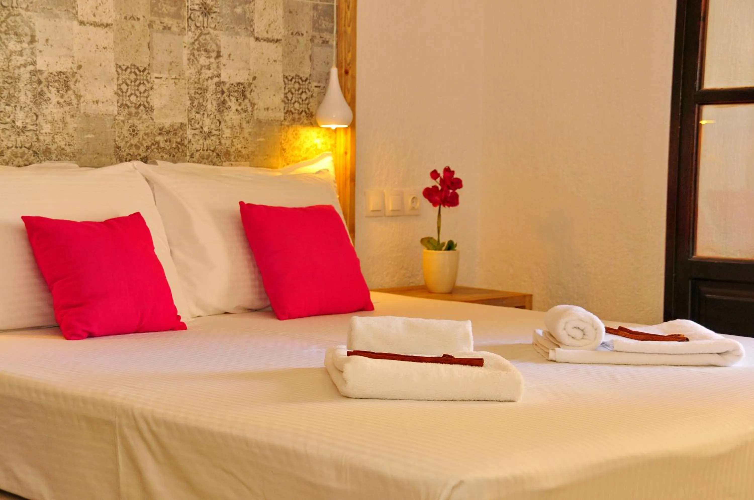 Decorative detail, Bed in Cleopatra Apartments