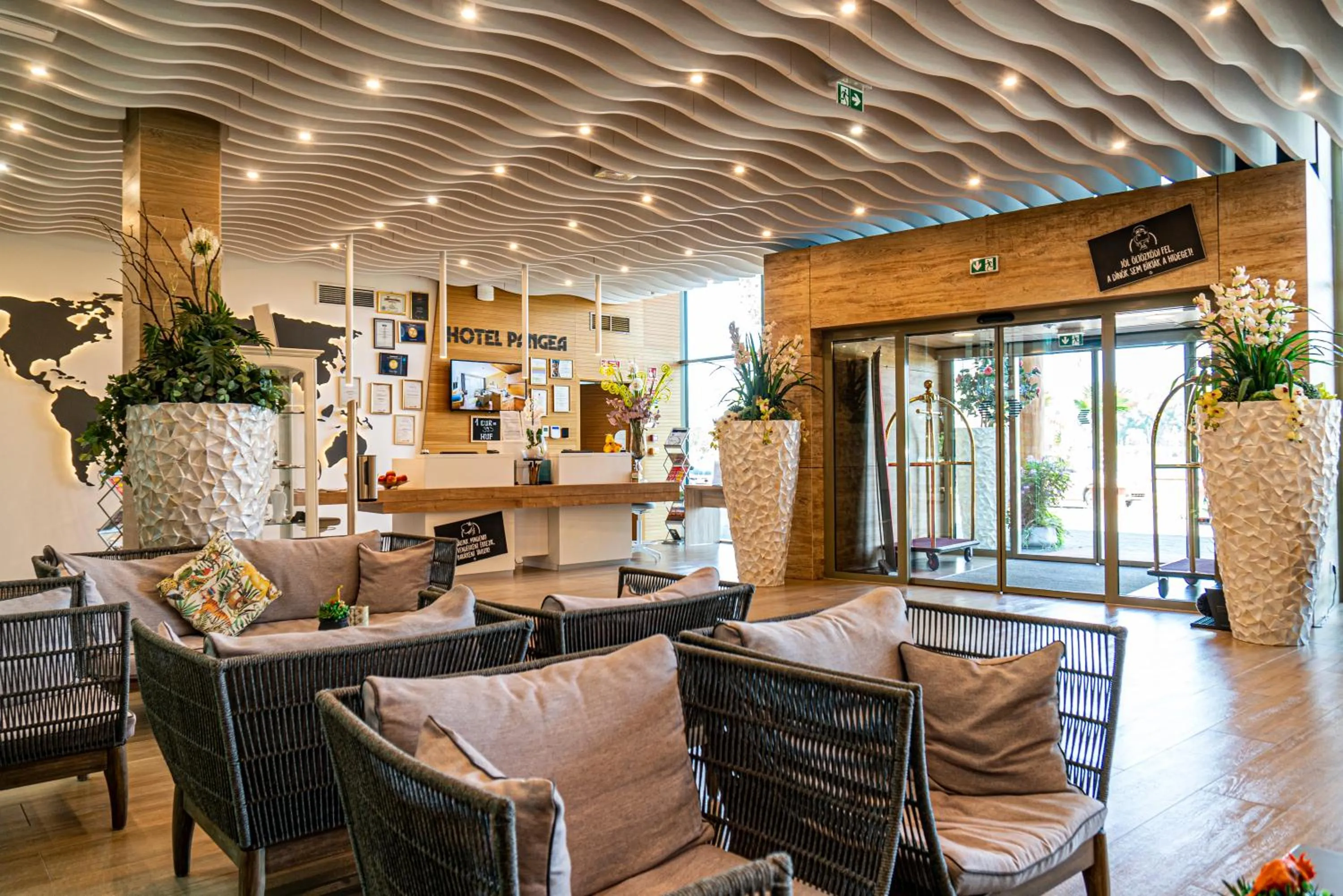 Lobby or reception in Pangea Hotel