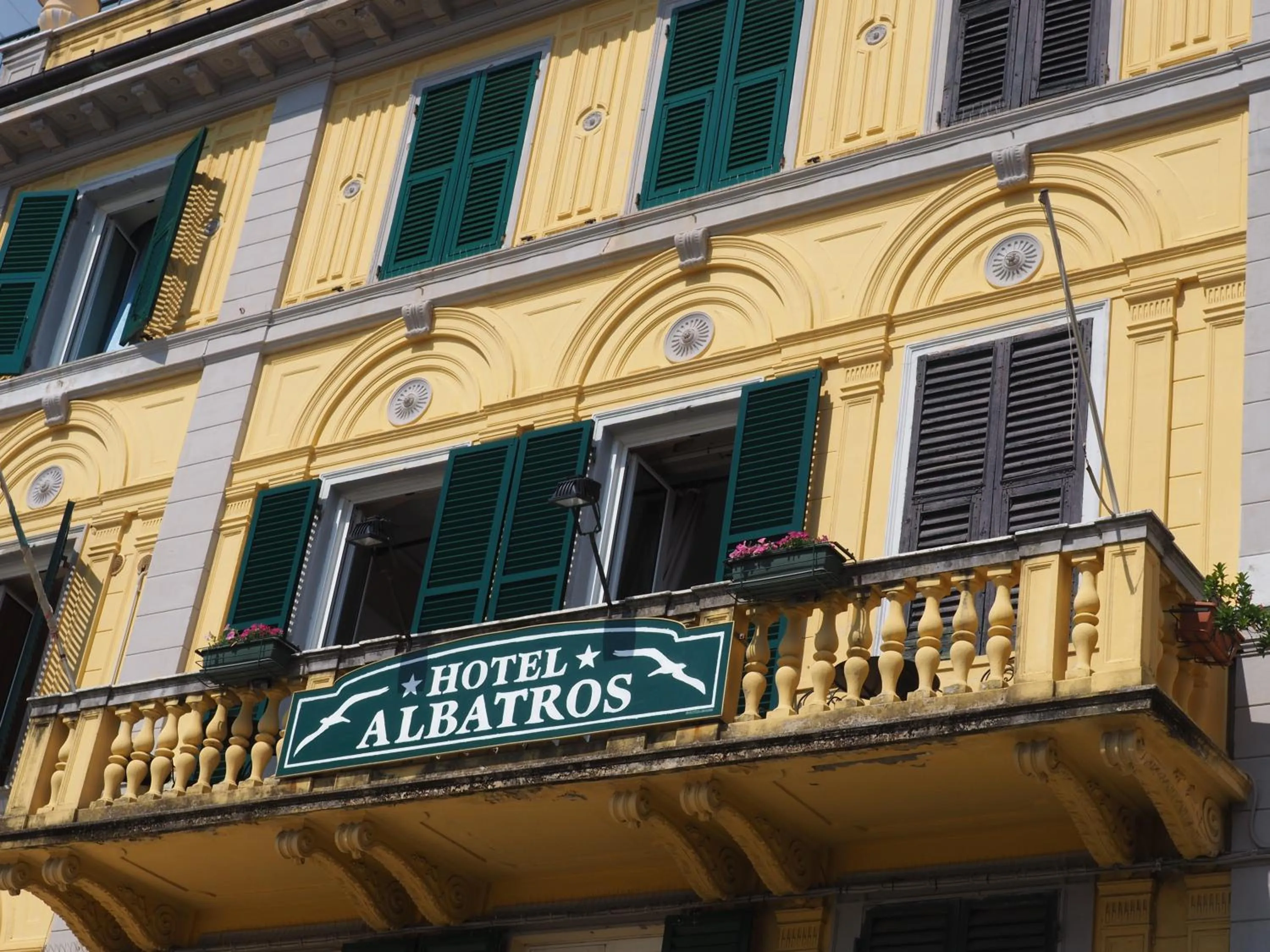 hotel albatros