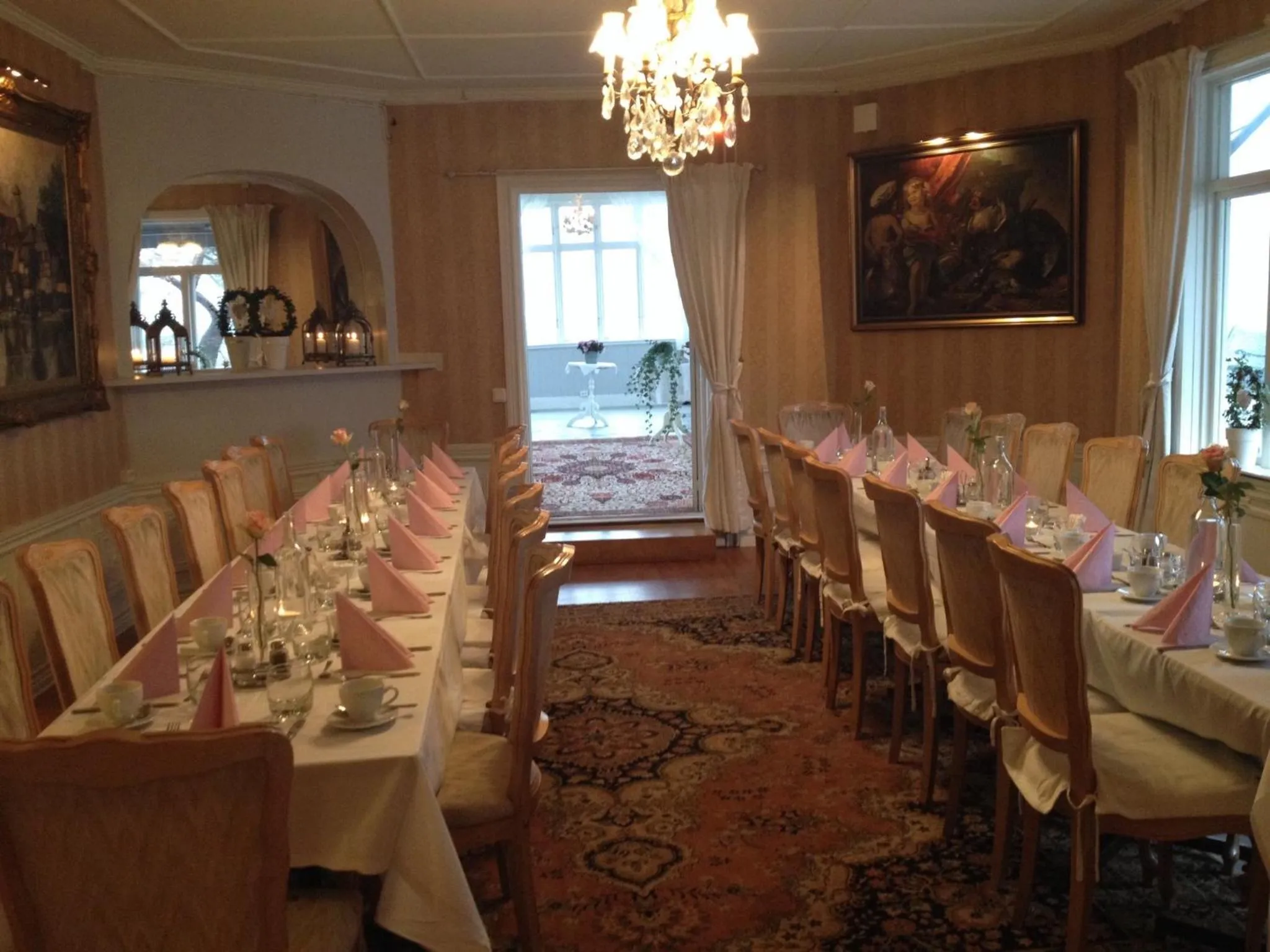 Restaurant/places to eat in Hotel Pensionat Granparken