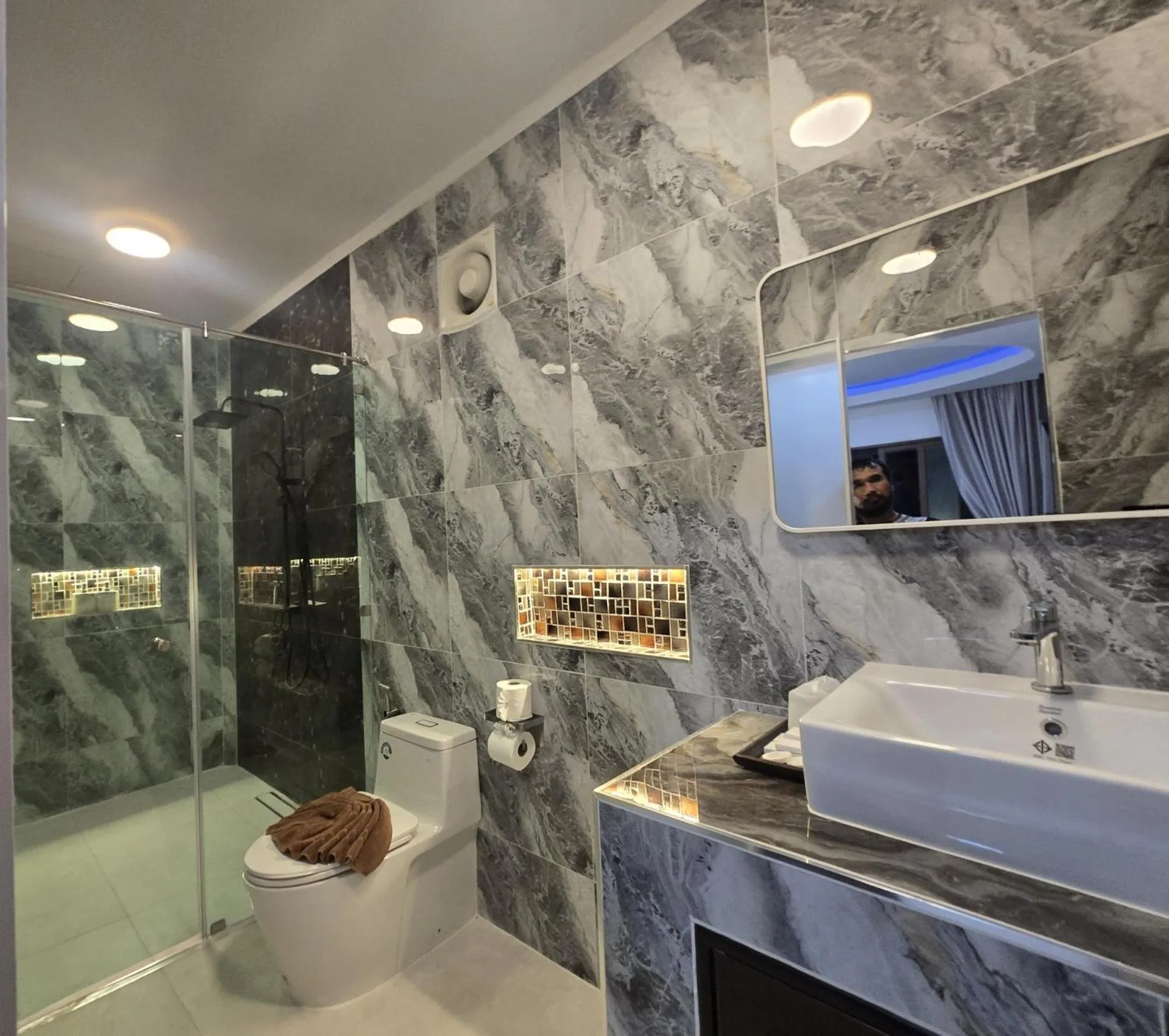 Bathroom in Beach Home Lanta