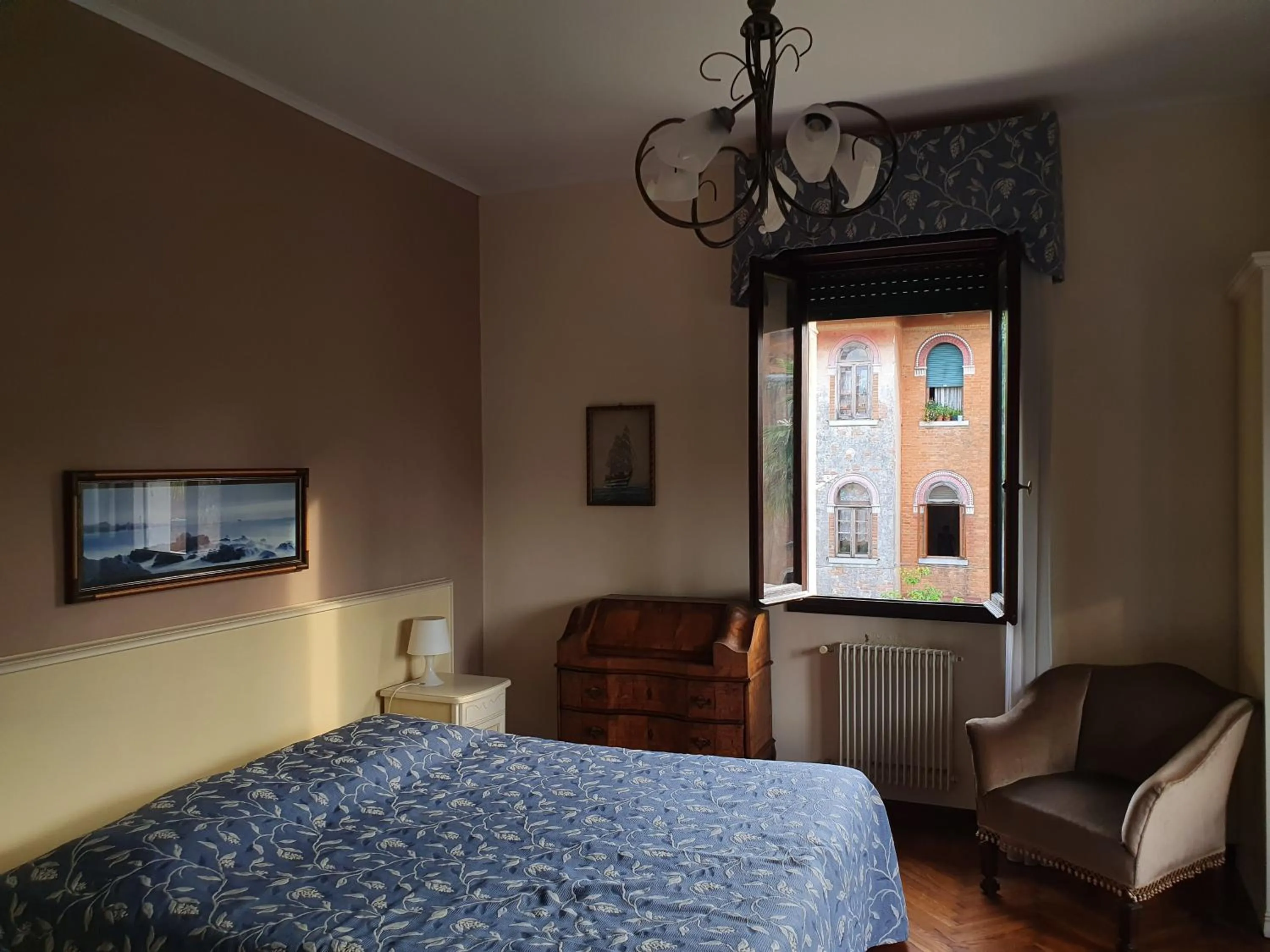 Bed in Villa Berghinz