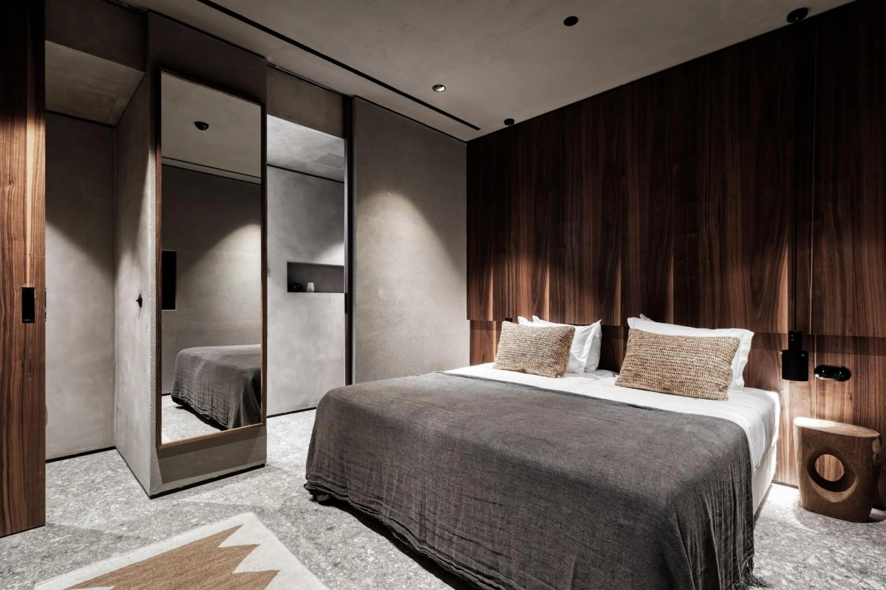 Swimming pool, Bed in Domes Zeen Chania, a Luxury Collection Resort, Crete