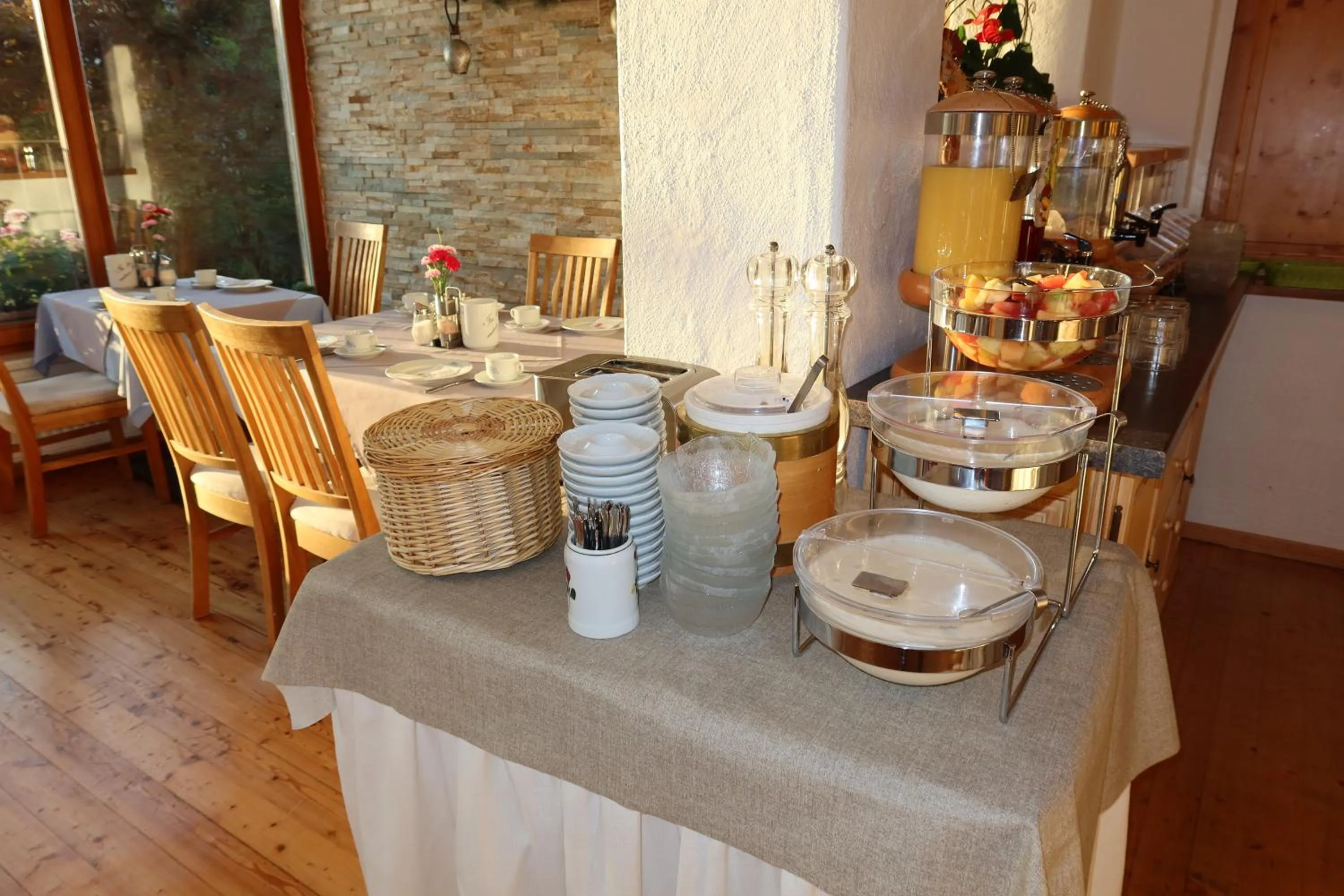 Breakfast in Pension Noella