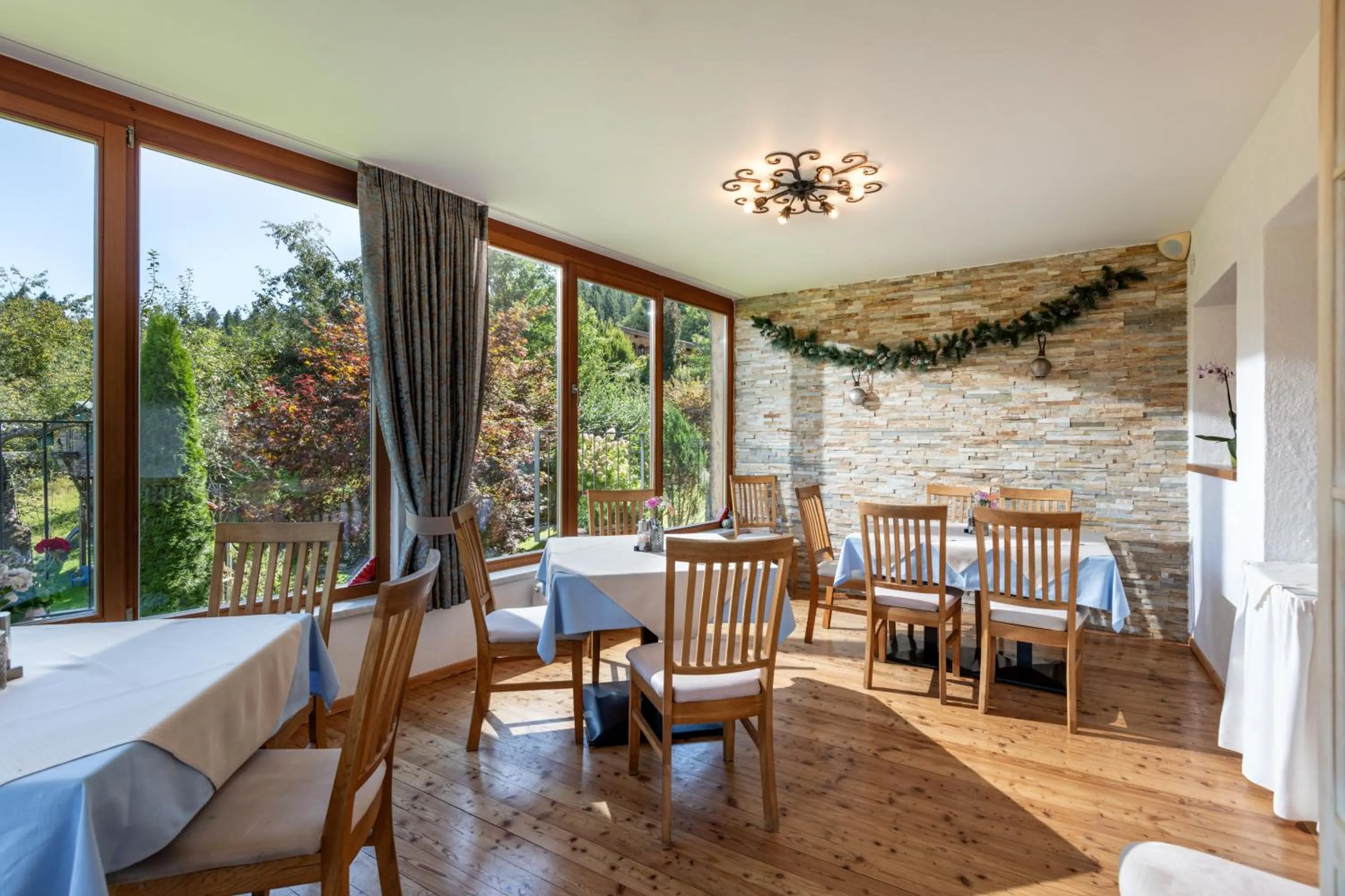 Breakfast in Pension Noella