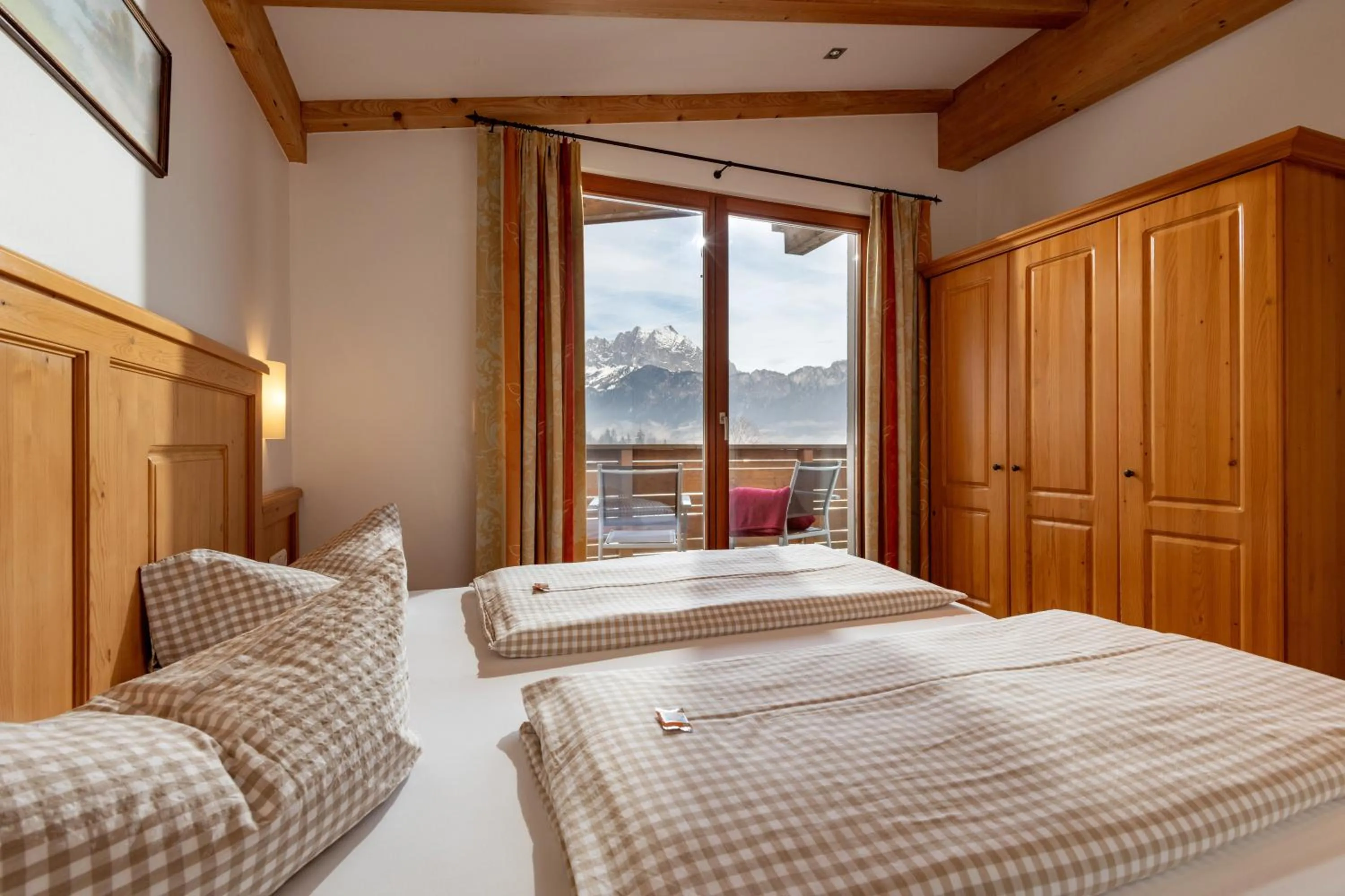 Bedroom, Bed in Pension Noella