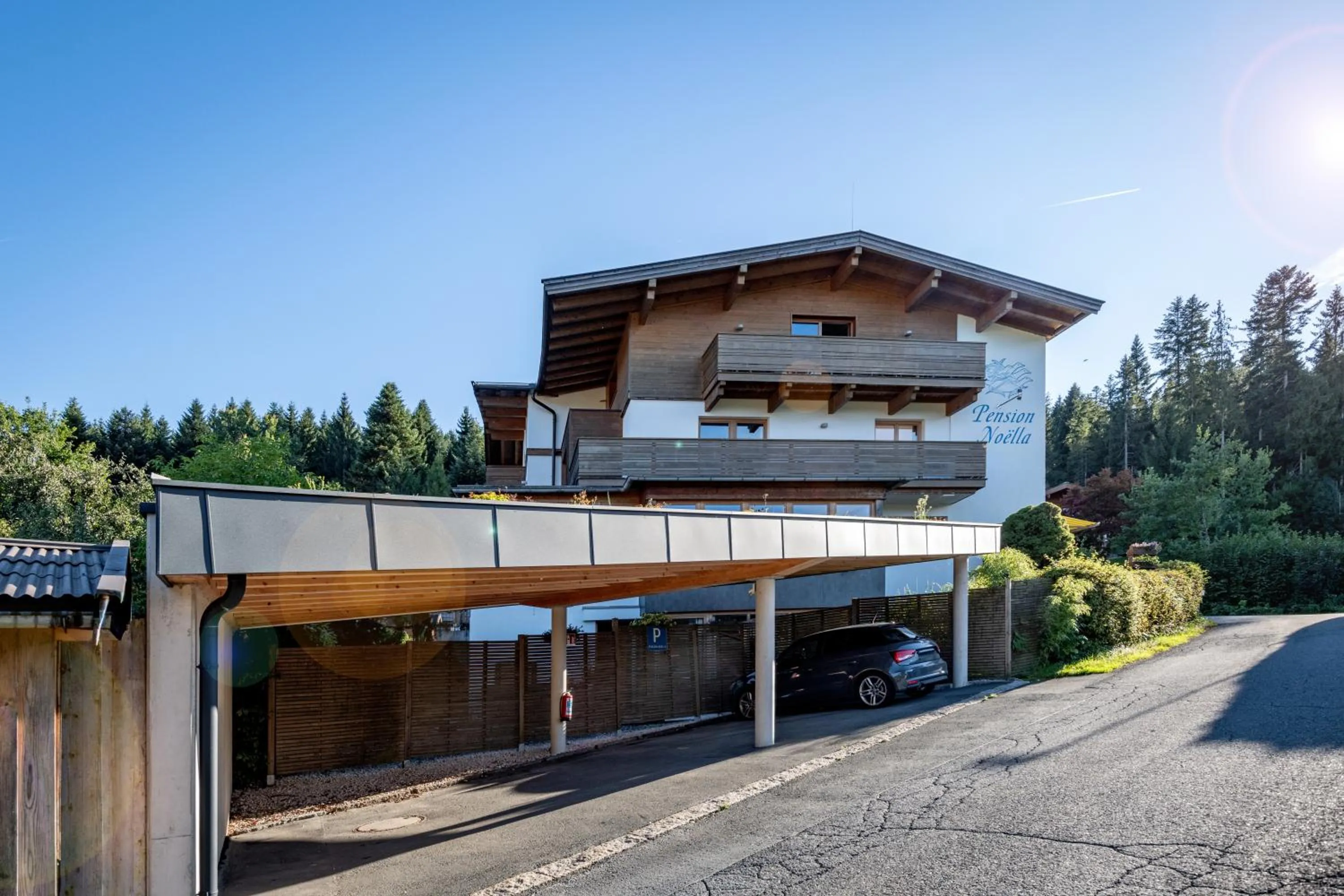 Property building in Pension Noella