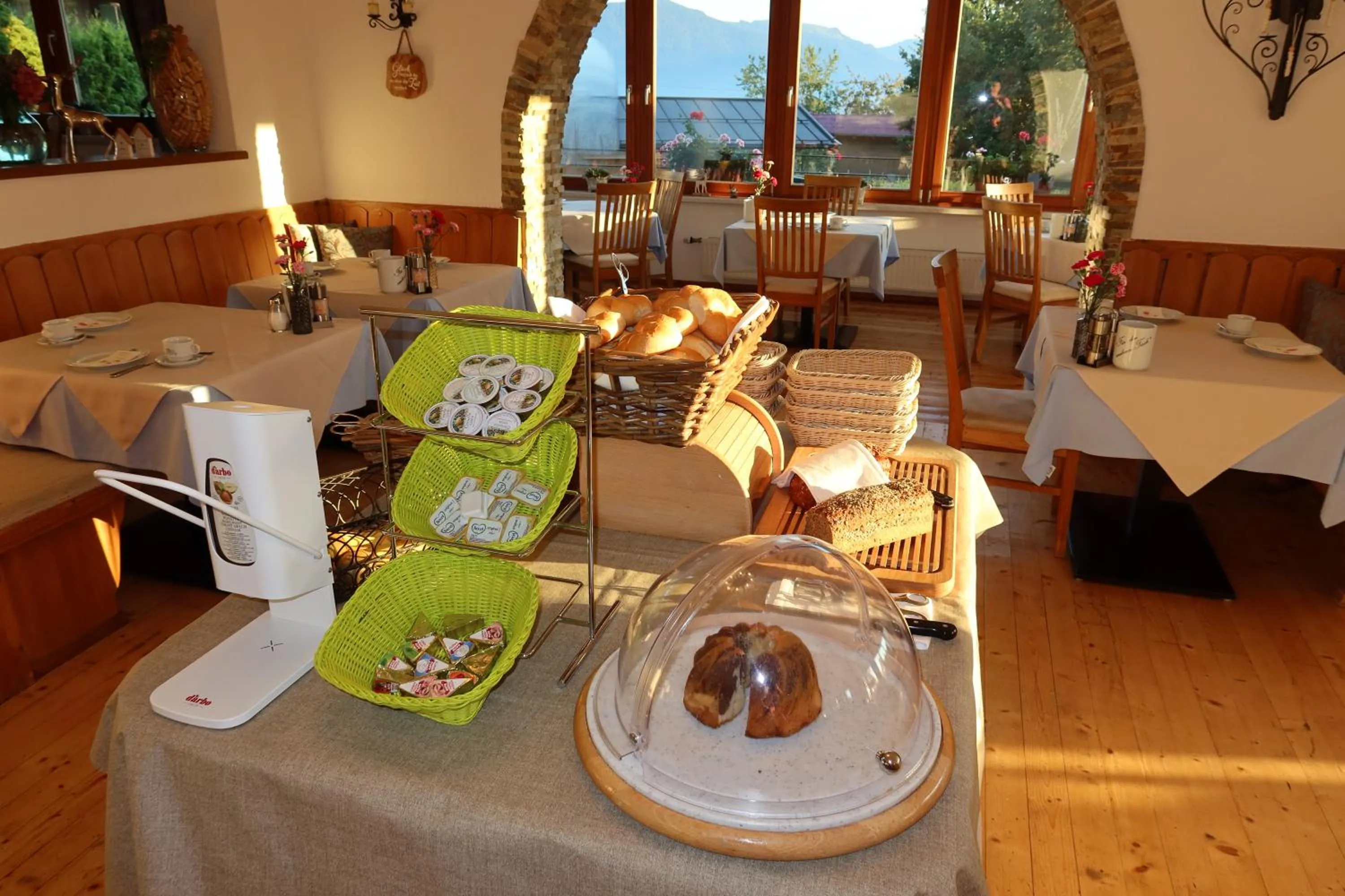 Breakfast in Pension Noella