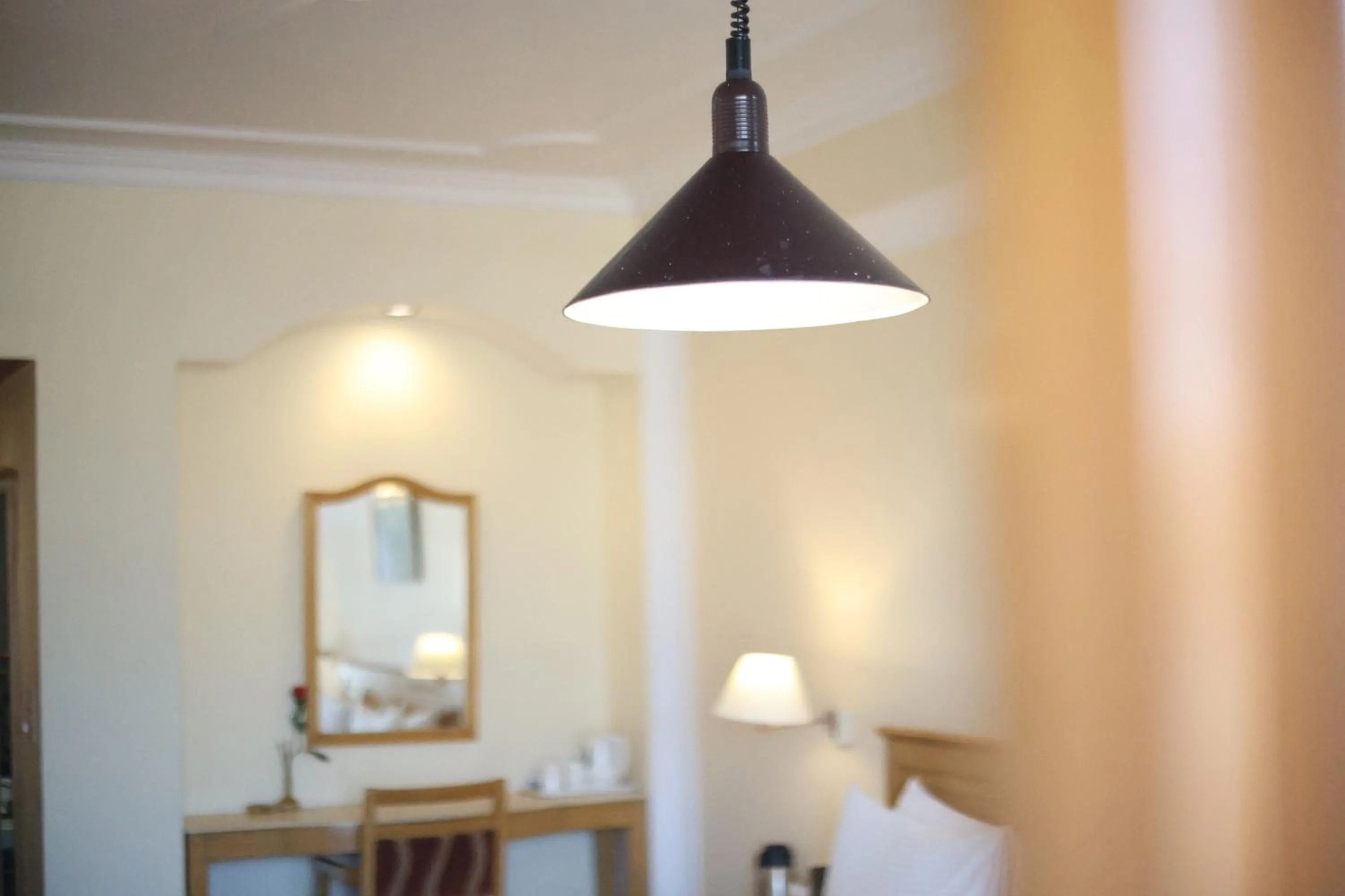 Bedroom in Hotel Willow Banks Shimla