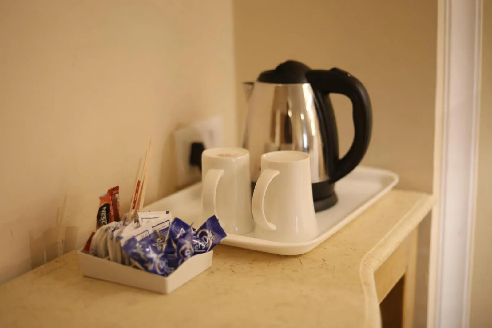 Coffee/tea facilities in Hotel Willow Banks Shimla