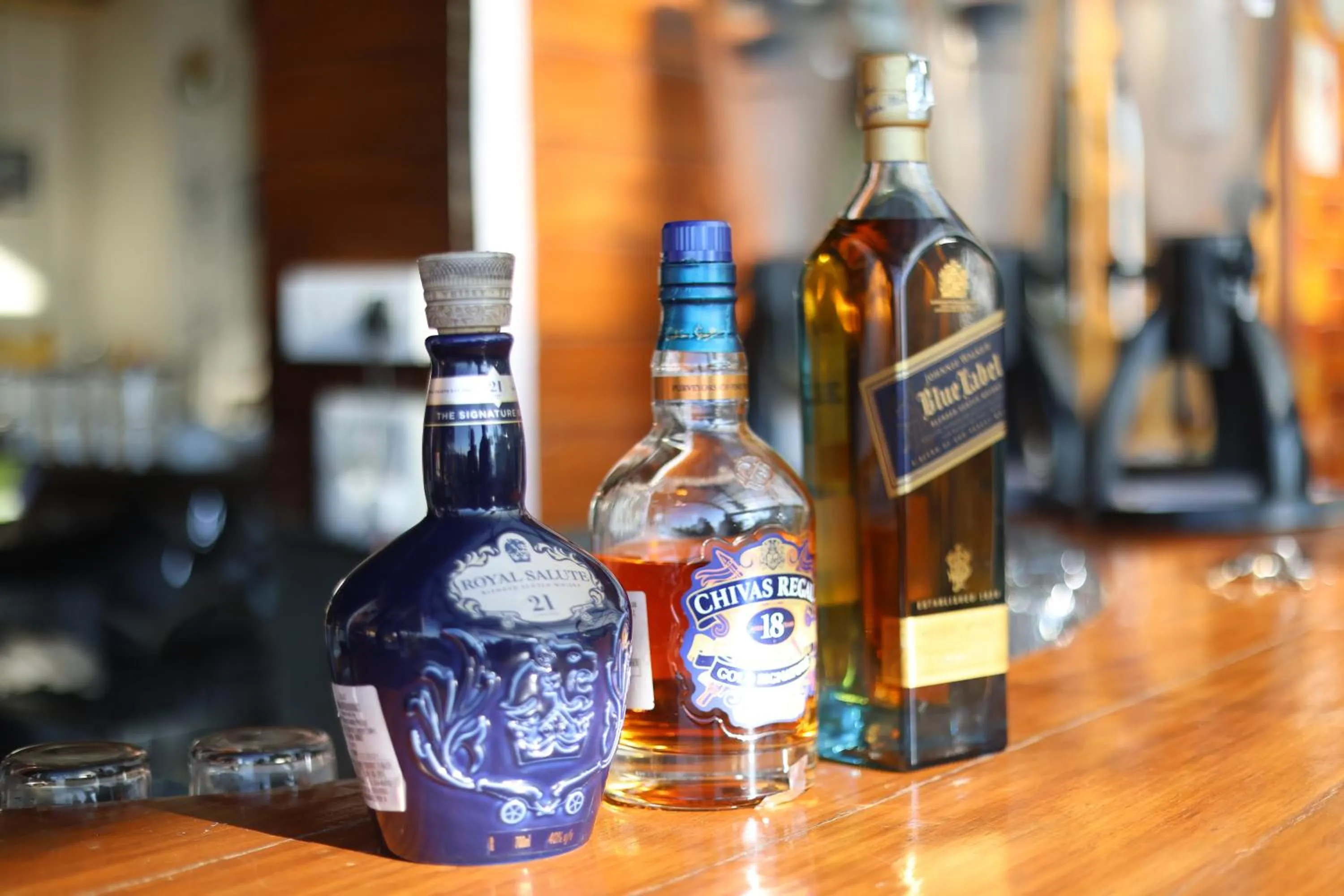 Nightclub / DJ in Hotel Willow Banks Shimla