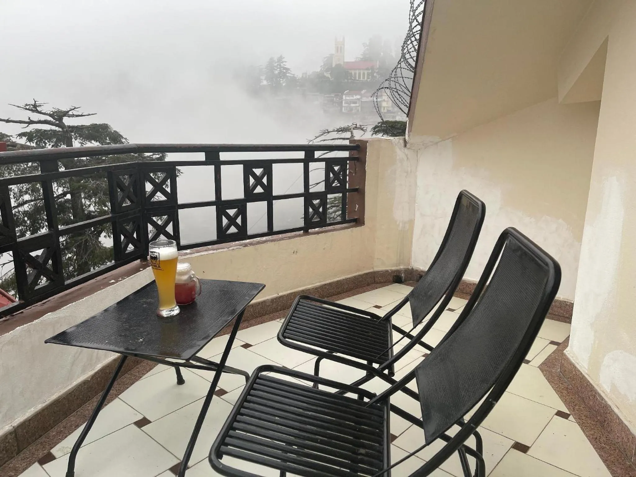 Balcony/Terrace in Hotel Willow Banks Shimla