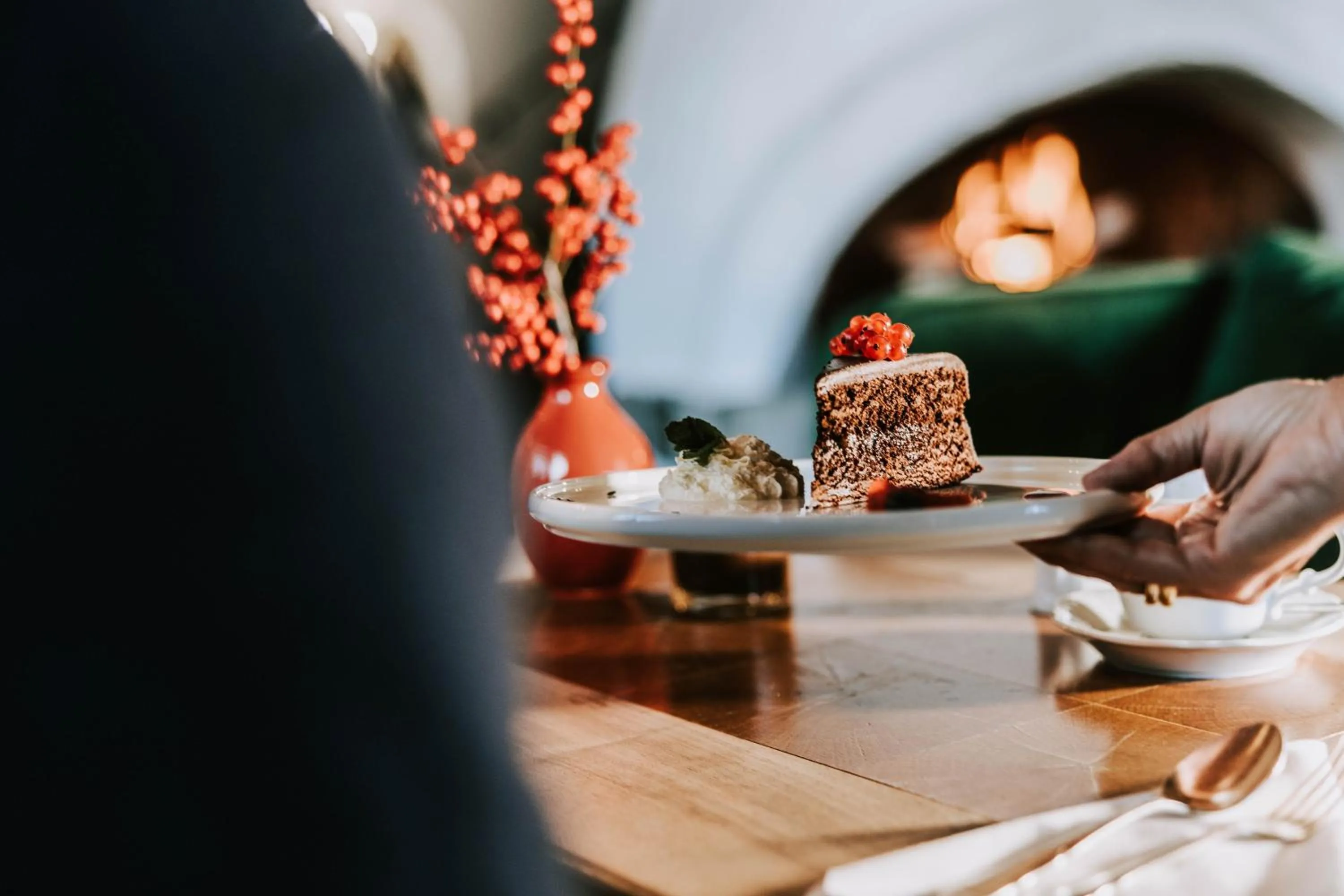 Restaurant/places to eat in Hotel Hirlanda