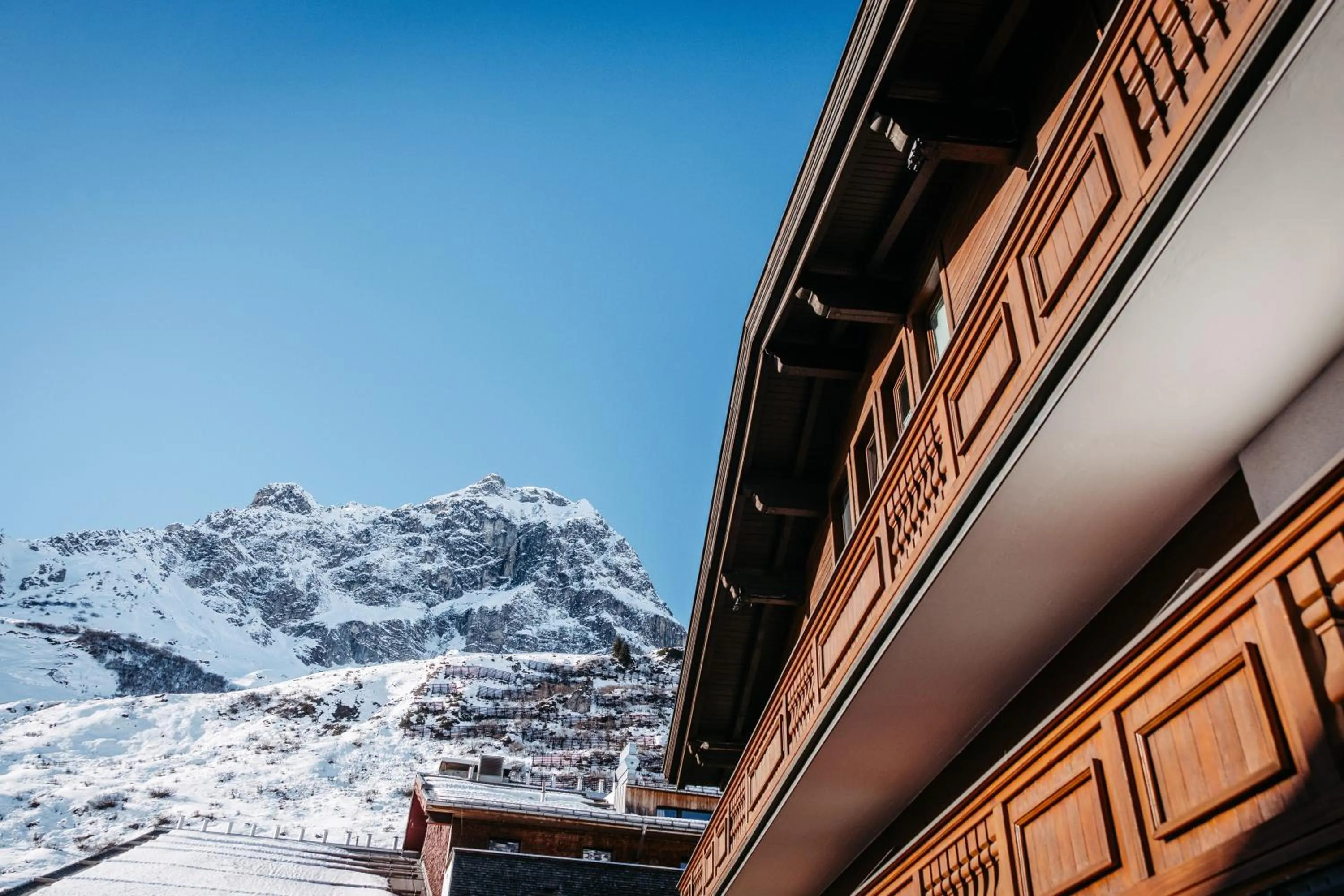 Property building in Hotel Hirlanda