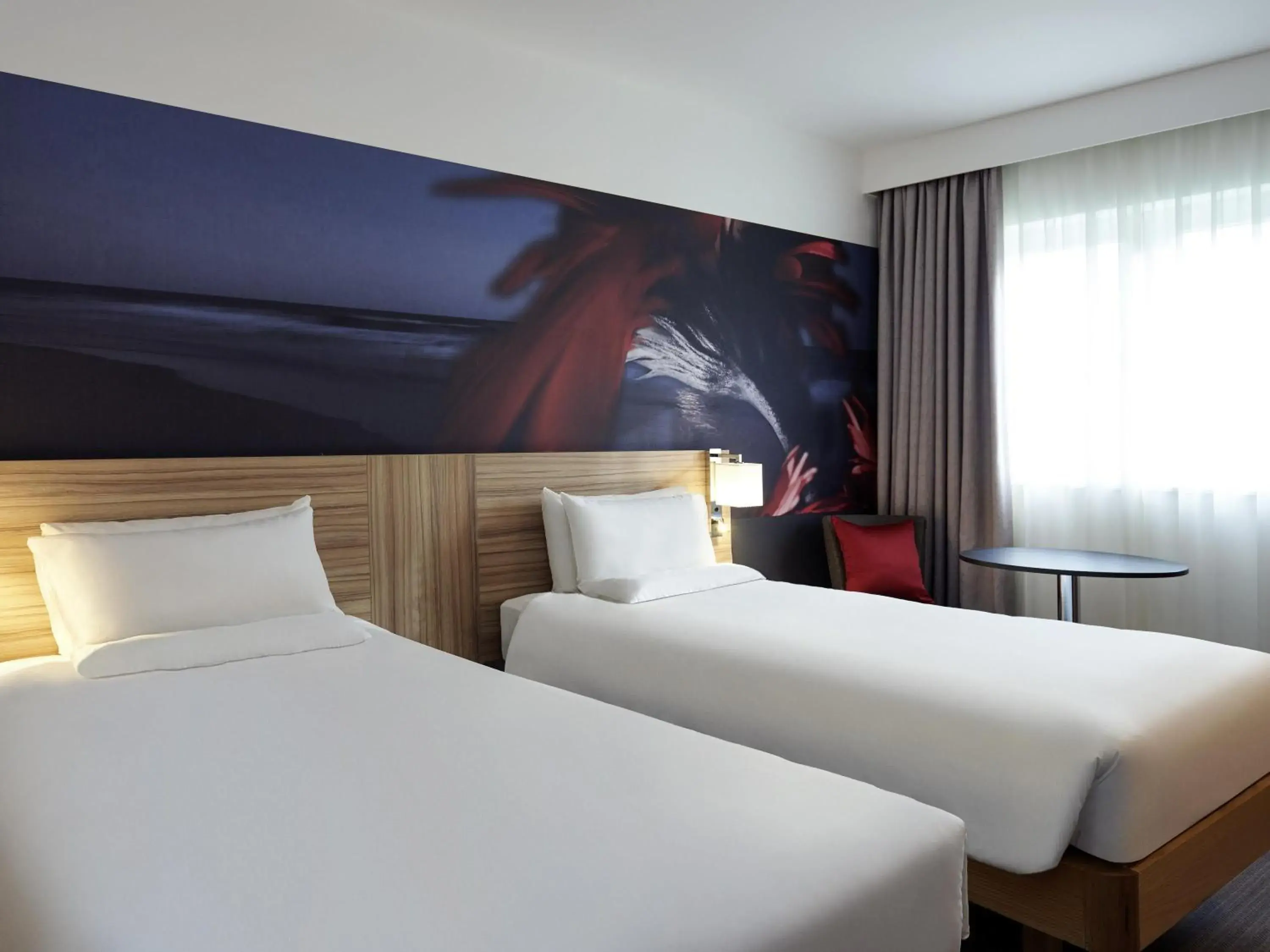 Superior Twin Room in Novotel London Stansted Airport Superior Twin Room in Novotel London Stansted Airport