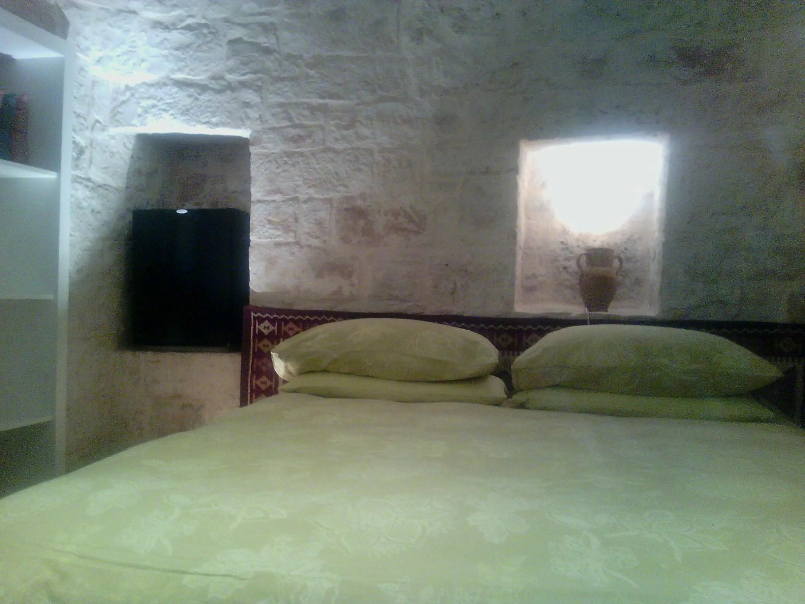 Bed in Fontana Vecchia B&B