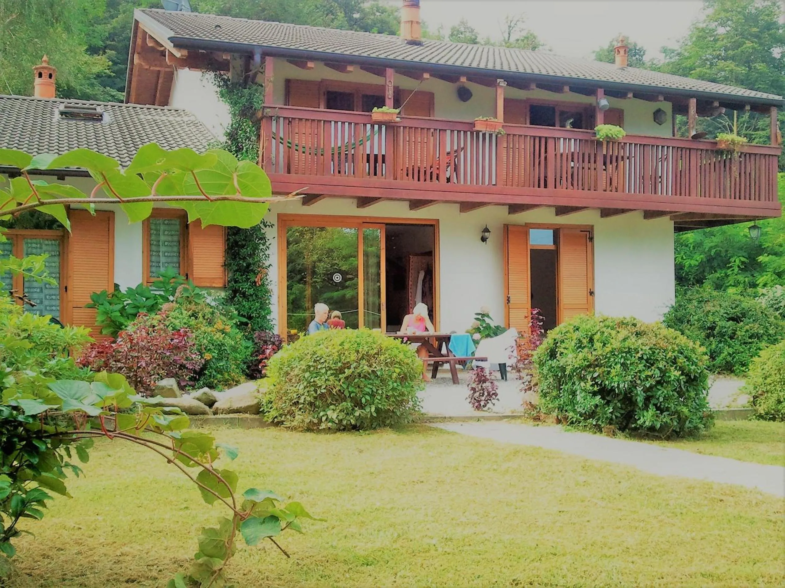 Property building in Villadina Farm
