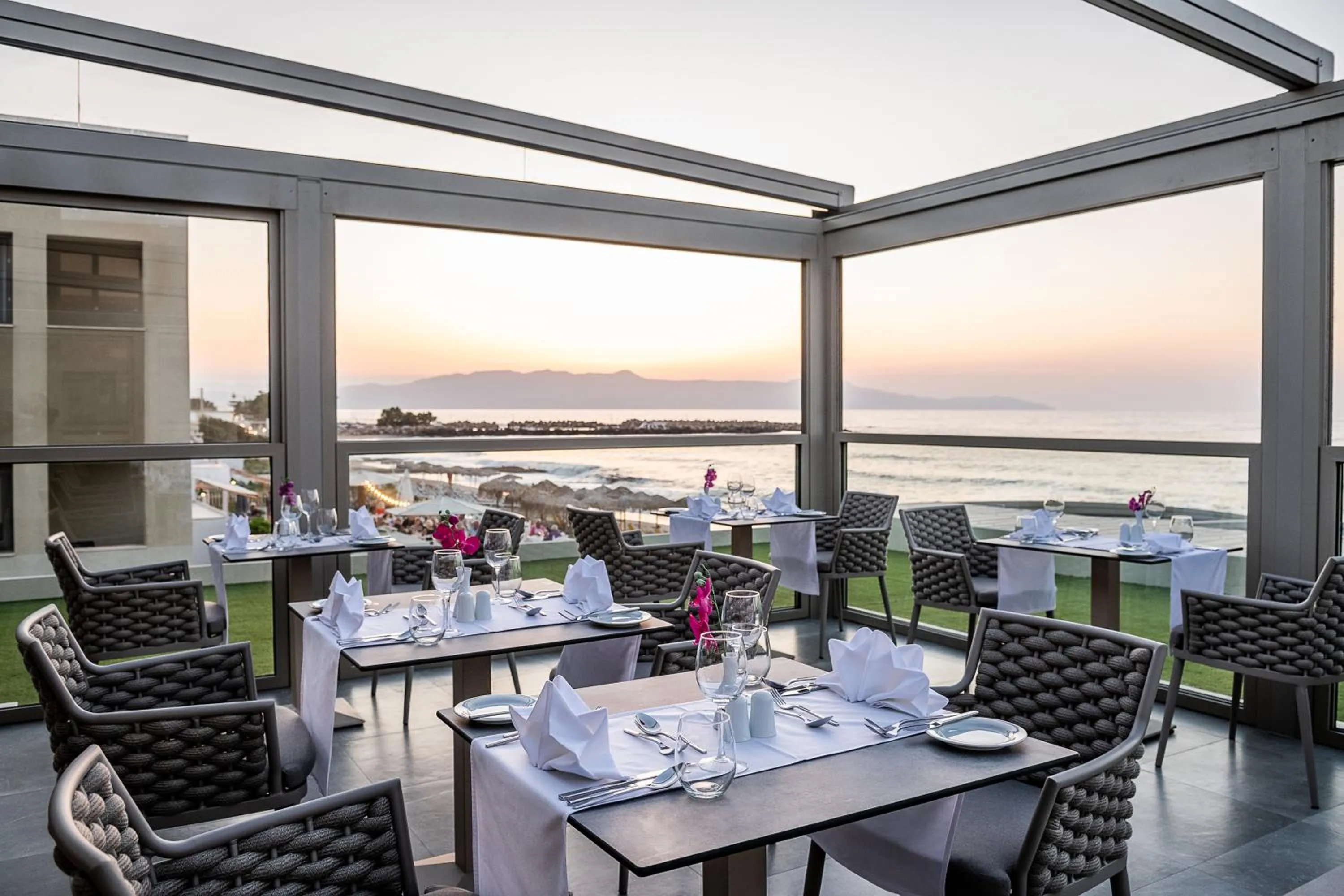 Restaurant/places to eat in Porto Platanias Beach Luxury Selection - Adults Only