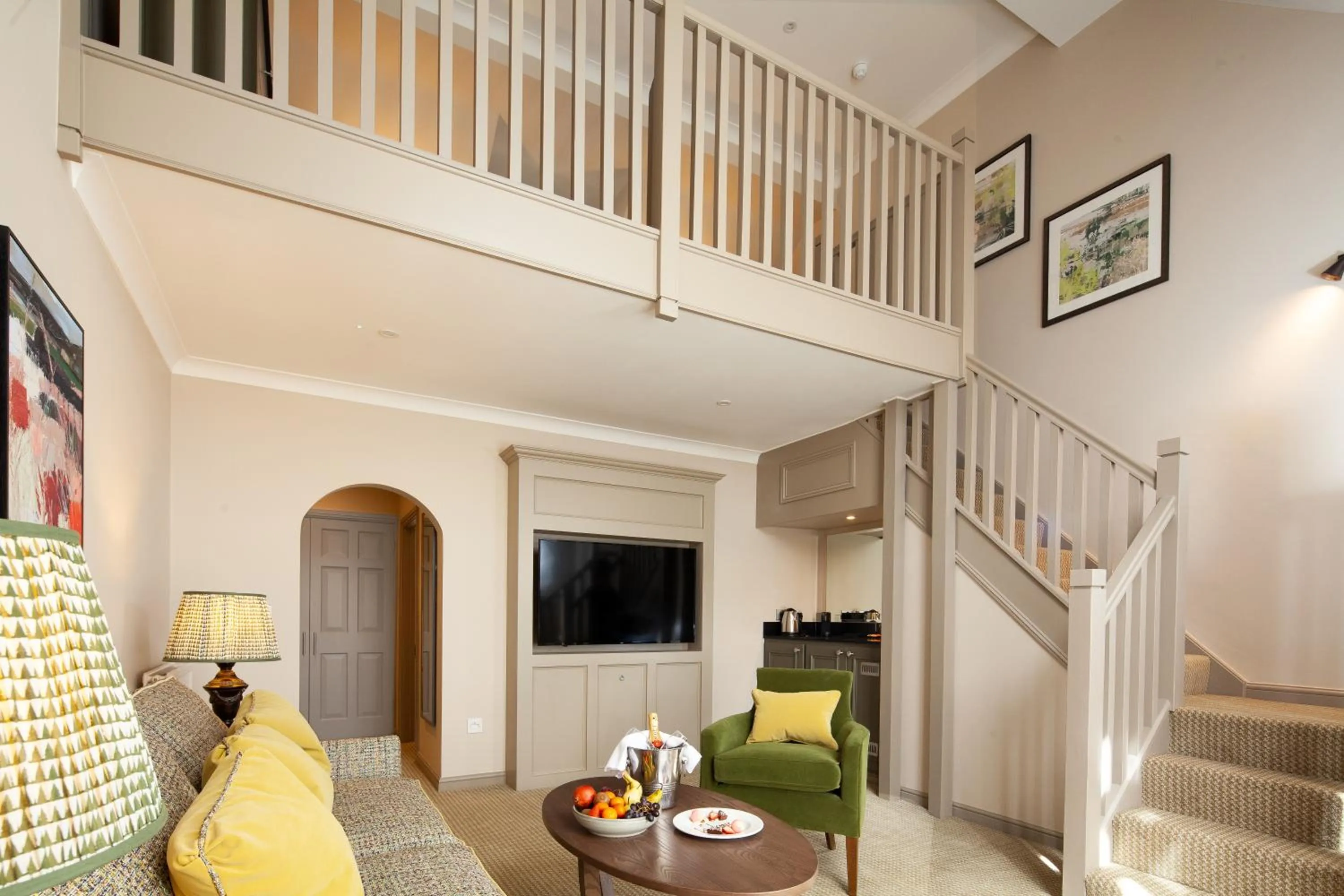 Foxhills Club & Resort