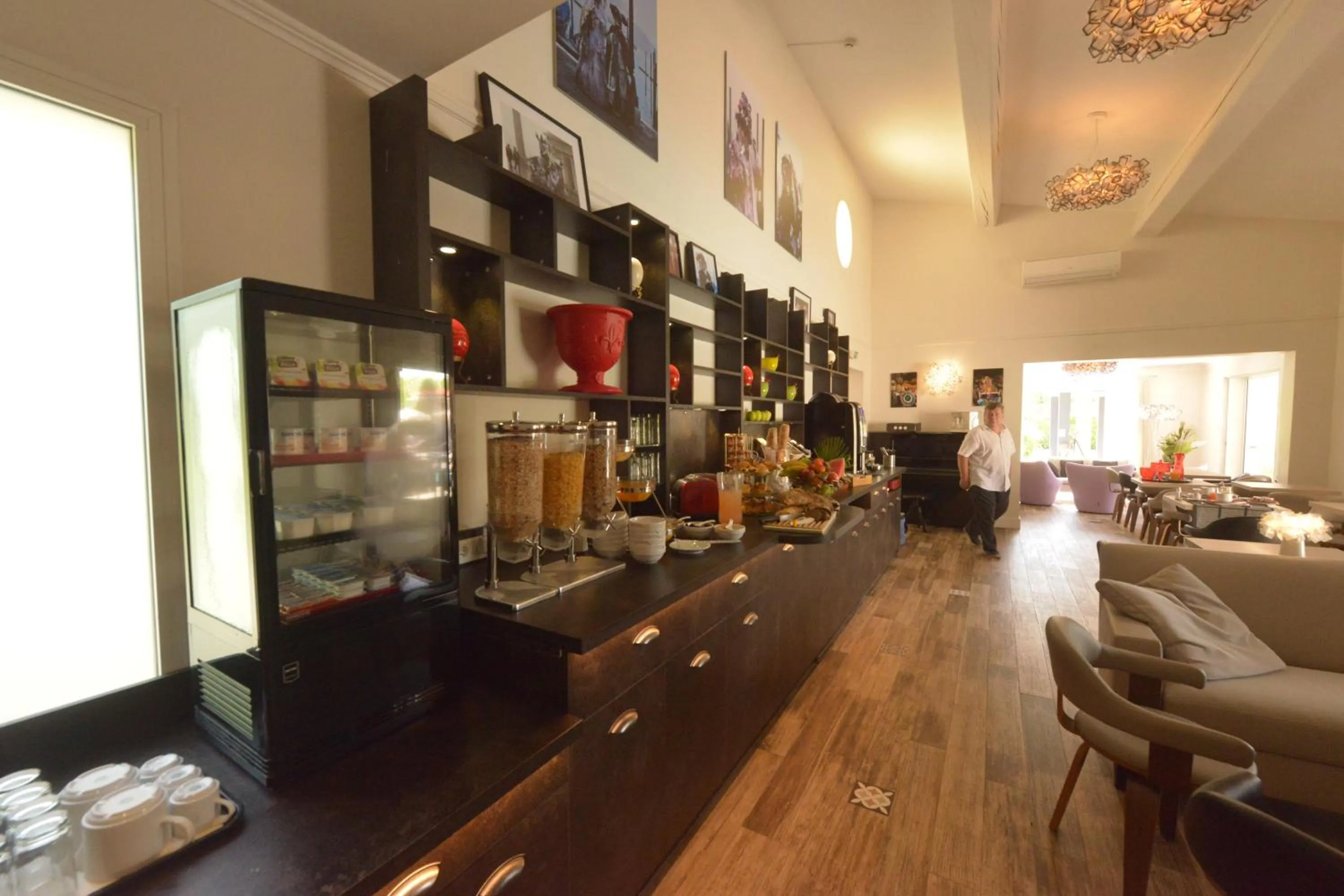 Continental breakfast in Hôtel Villa Sophia - ADULTS ONLY JULY AND AUGUST