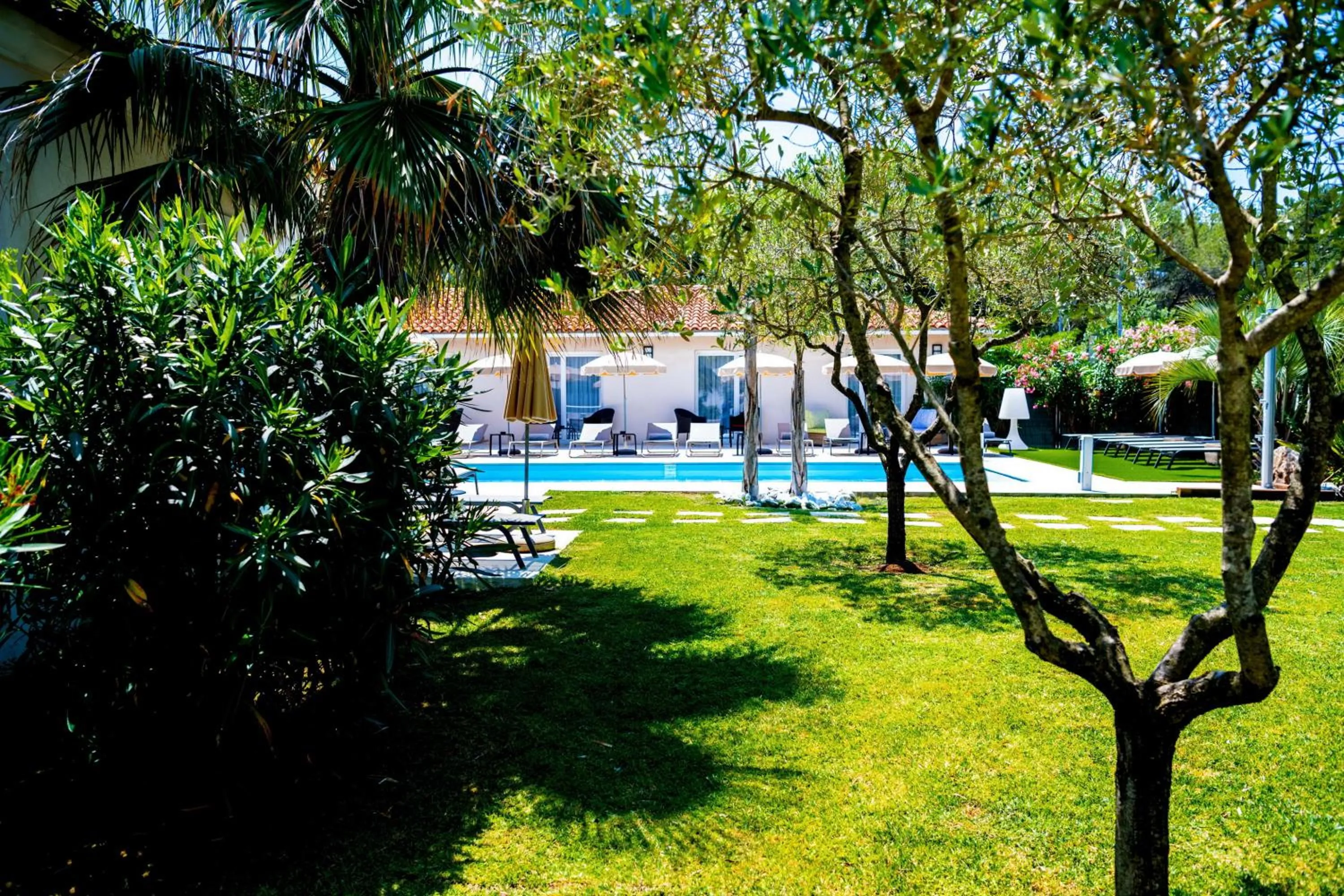 Garden in Hôtel Villa Sophia - ADULTS ONLY JULY AND AUGUST