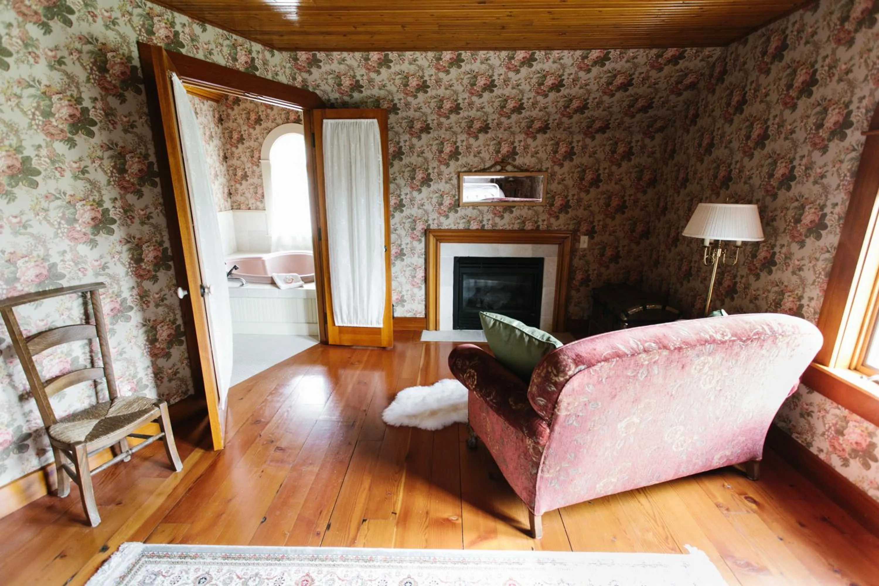 Seating area in Round Barn Farm B & B Event Center