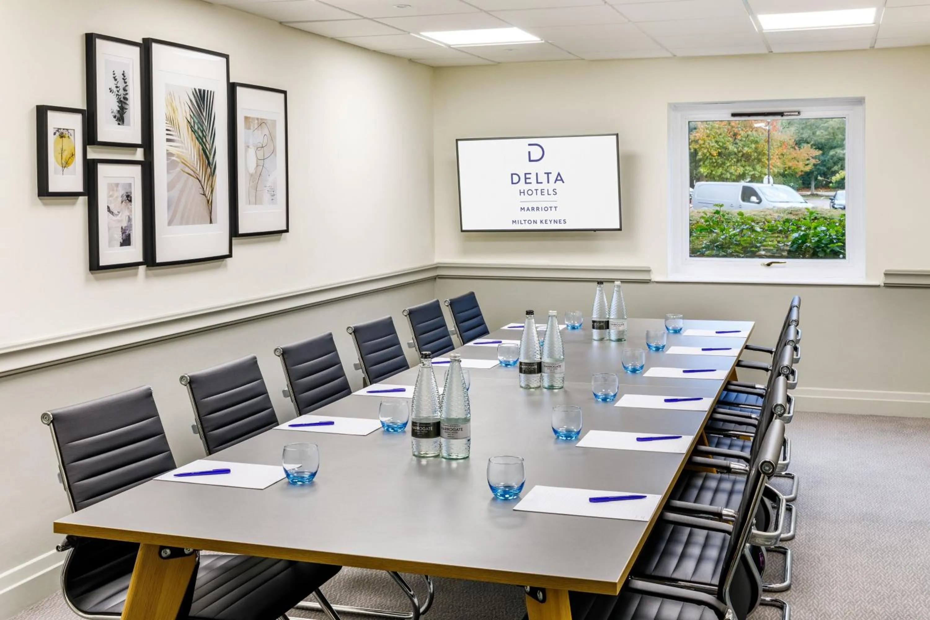 Meeting/conference room in Delta Hotels by Marriott Milton Keynes