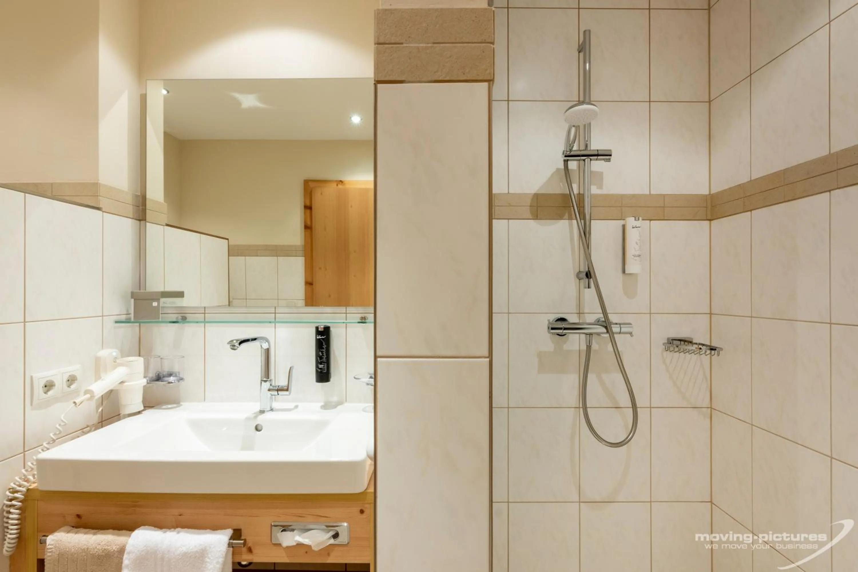 Bathroom in Hotel Venter Bergwelt