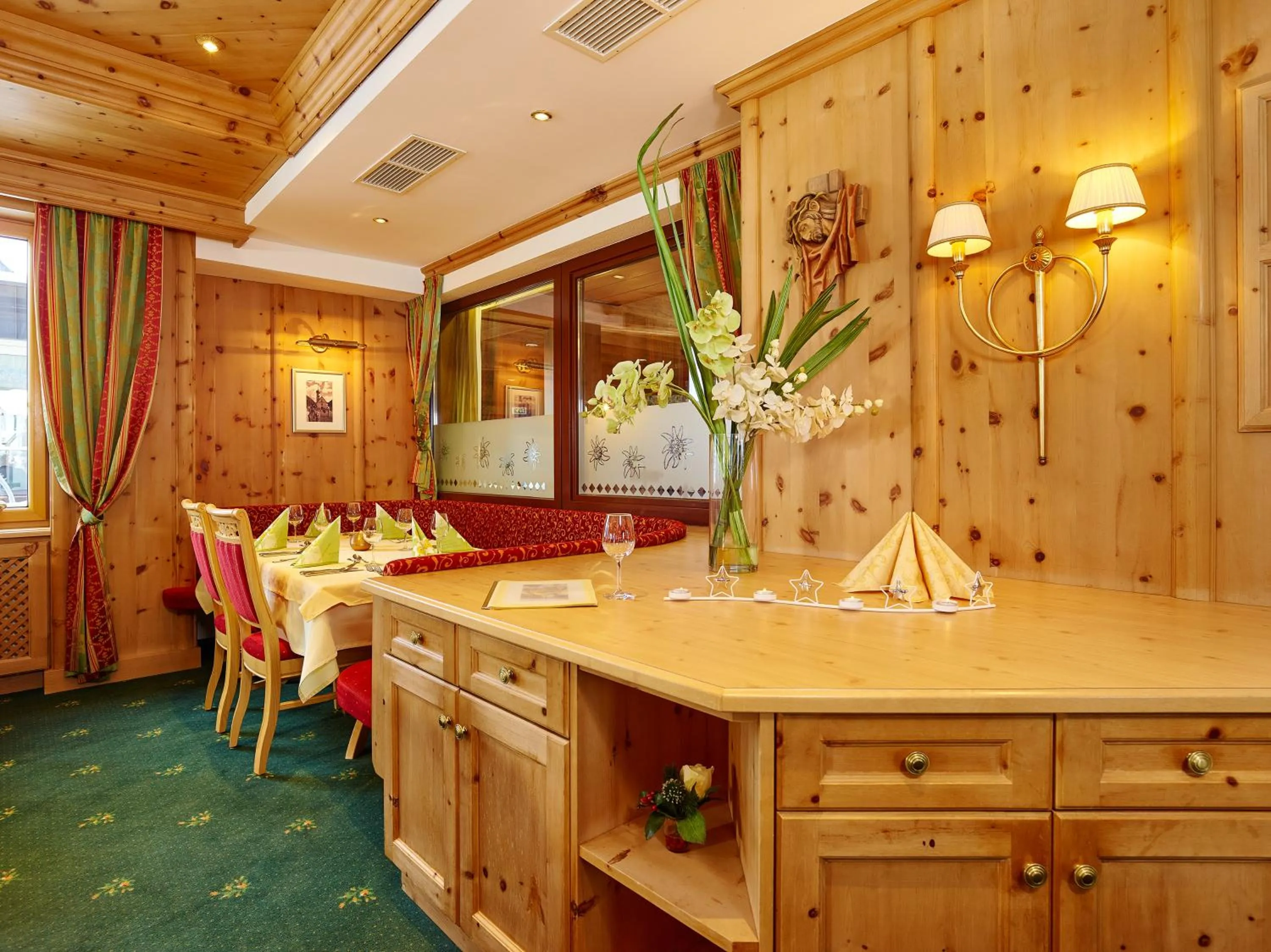 Restaurant/places to eat in Hotel Venter Bergwelt