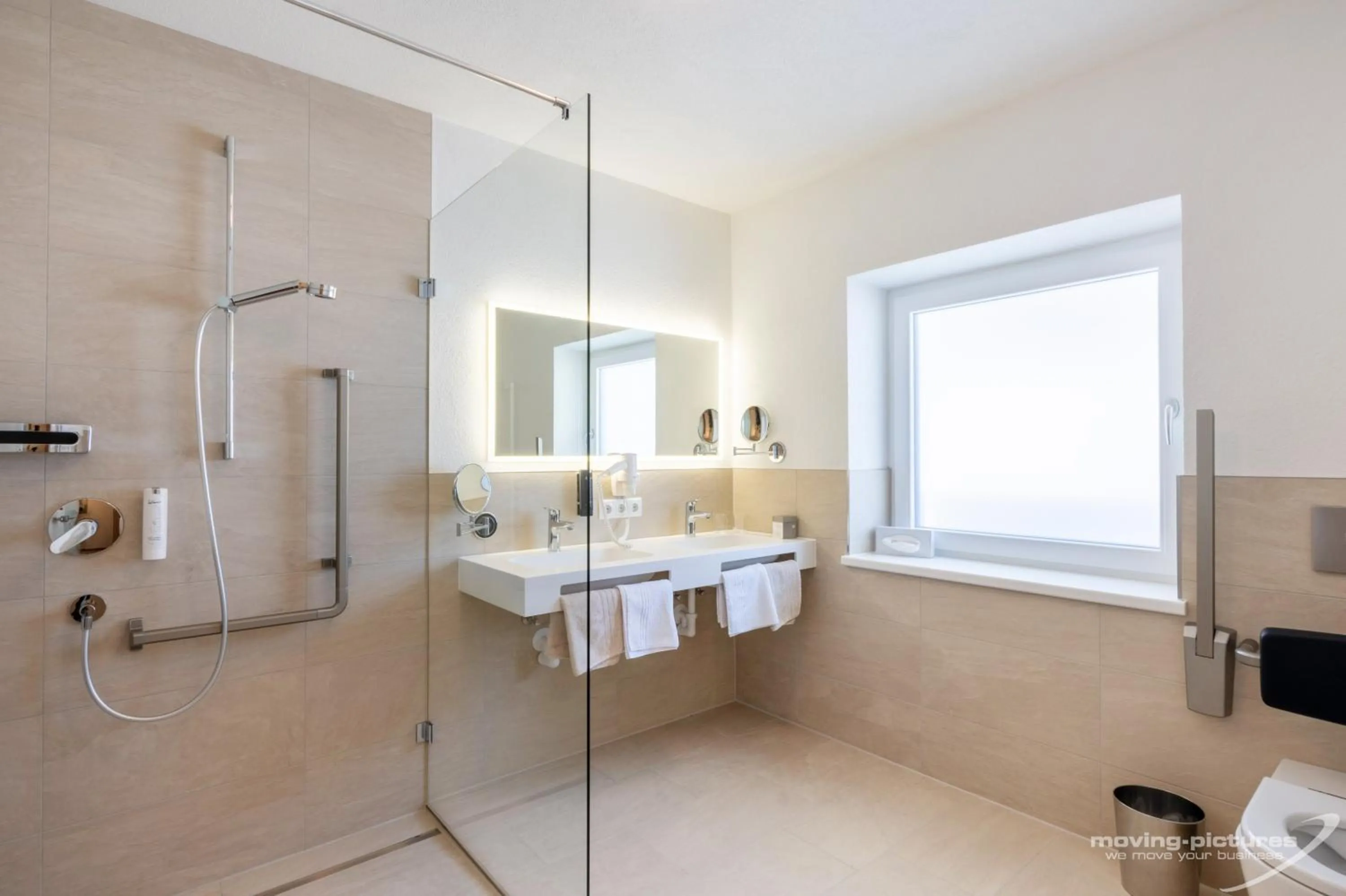 Bathroom in Hotel Venter Bergwelt