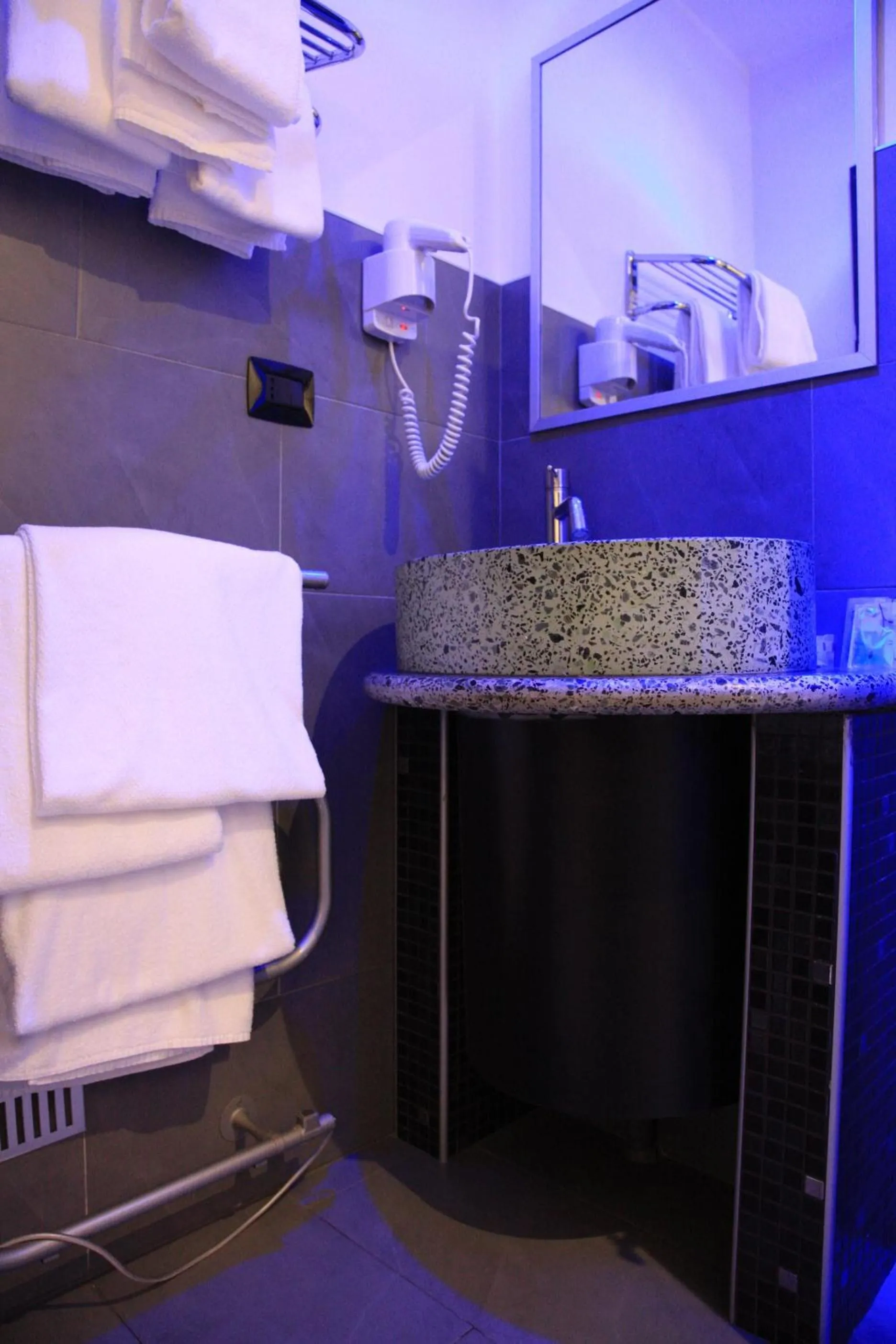 Bathroom in Bella Pescara B&B