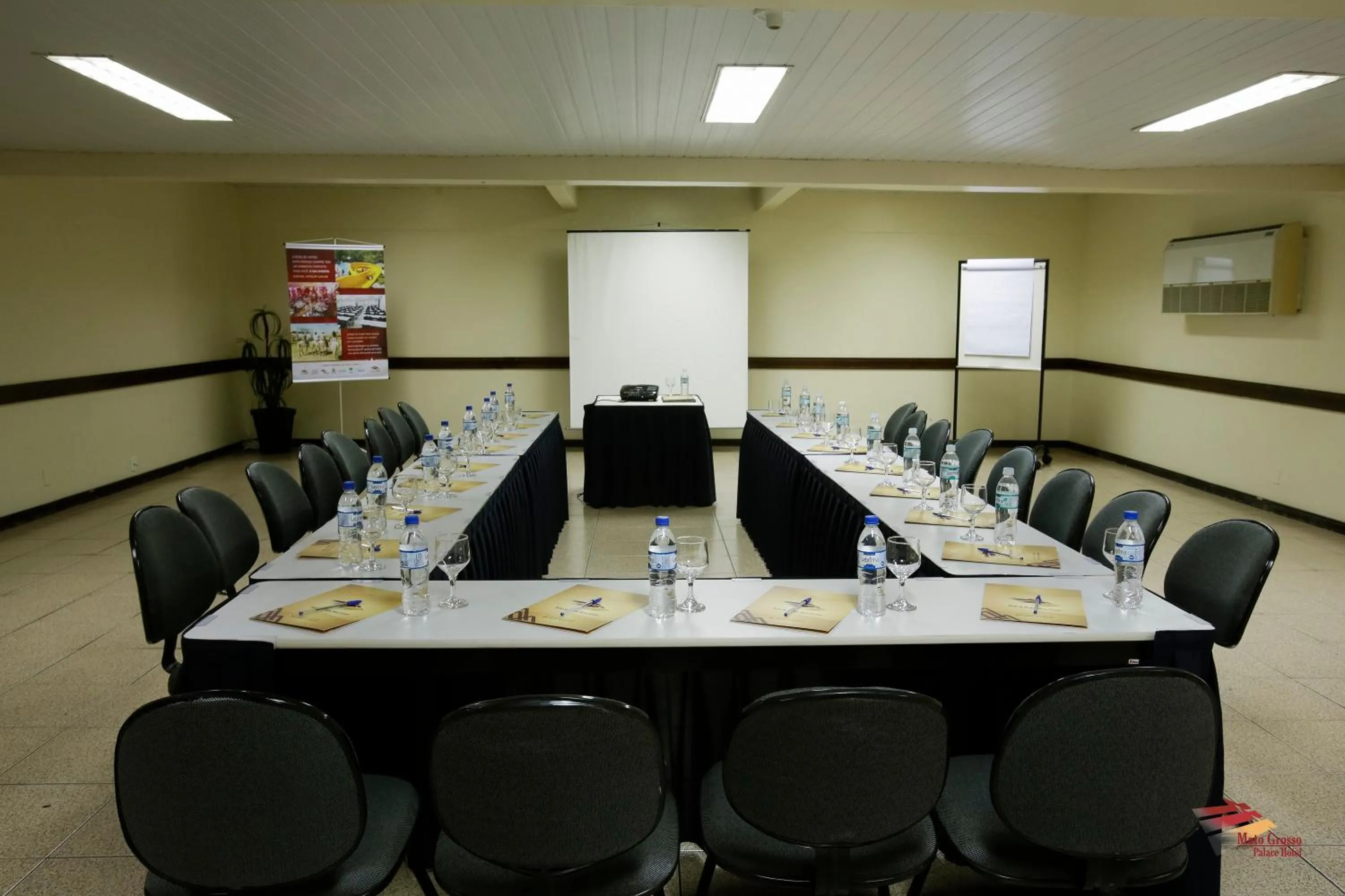 Meeting/conference room in Mato Grosso Palace Hotel