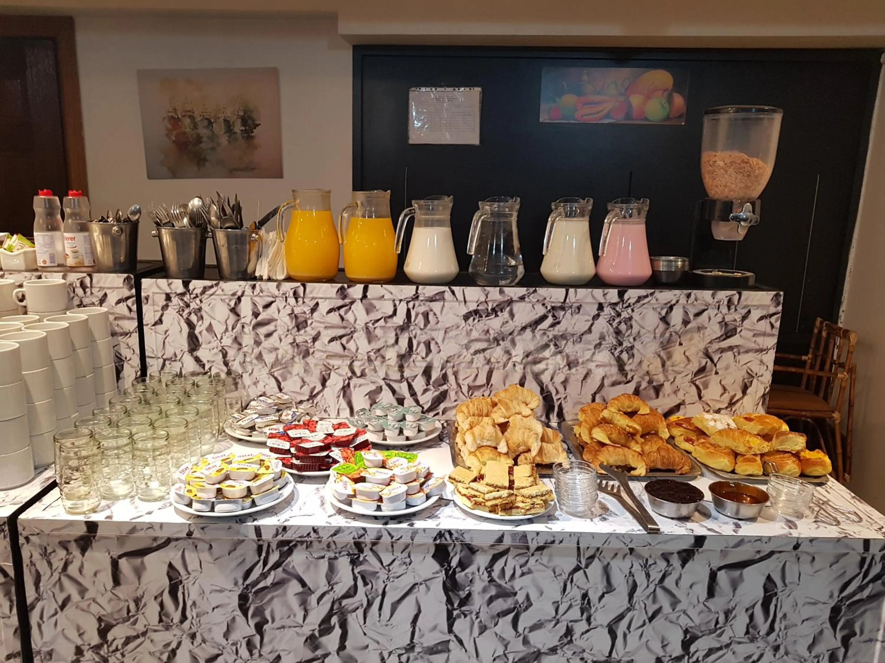 Food and drinks in Monte Cervino Hotel
