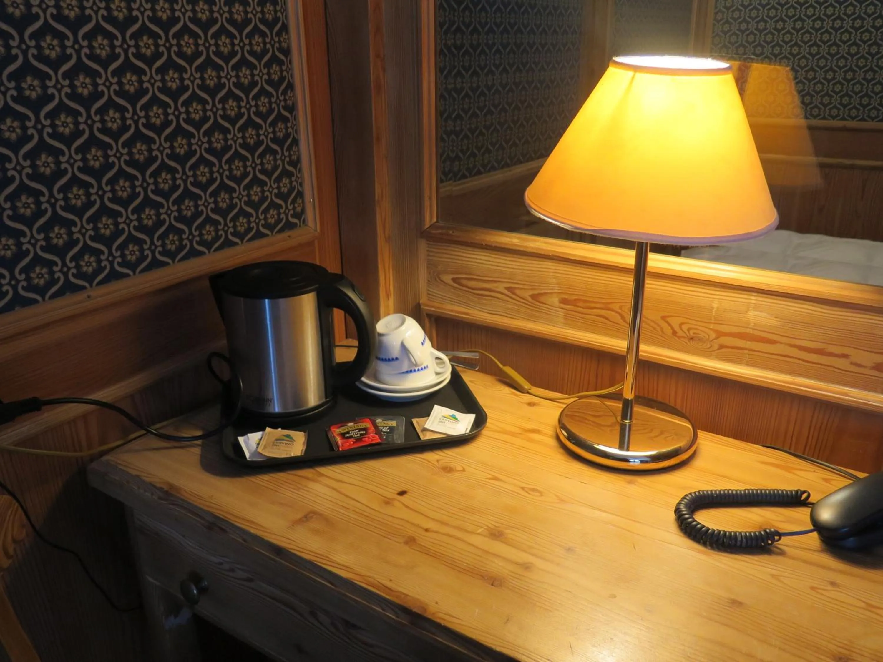 Coffee/tea facilities in Chambres Mont Cervin