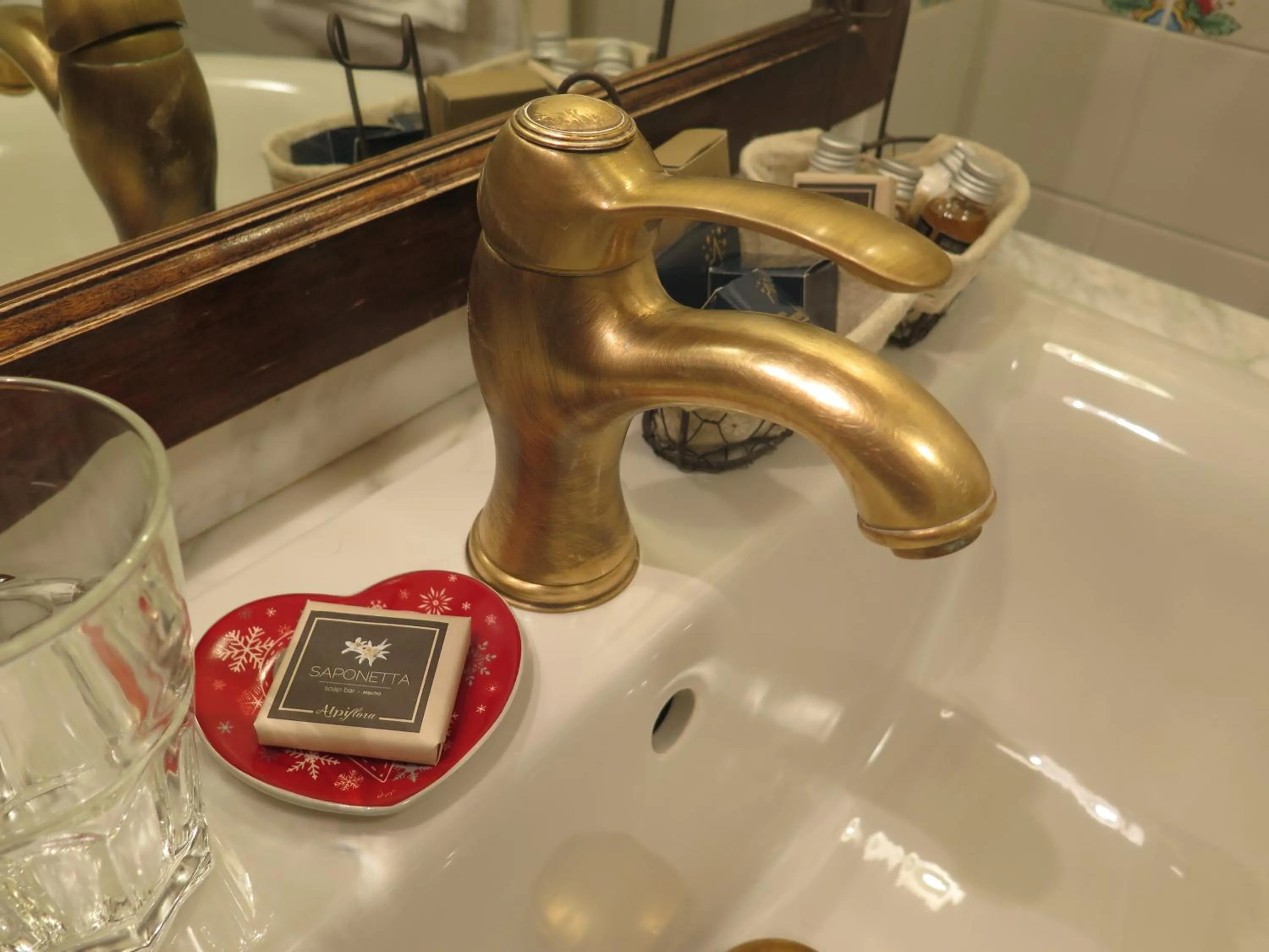 Bathroom in Chambres Mont Cervin