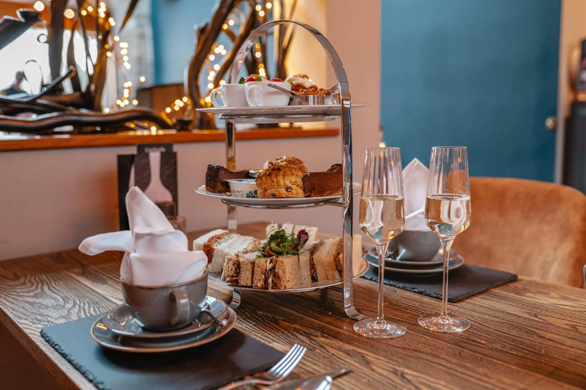 Food in The Crooklands, BW Signature Collection